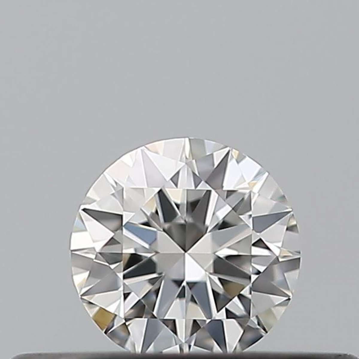 Certified Diamond IGI Carats 0.18 Color F Clarity VVS1 EX EX EX Fluorescence NON Brown No Milky No EyeClean 100% Certified Diamond IGI Carats 0.18 Color F Clarity VVS1 EX EX EX Fluorescence NON Brown No Milky No EyeClean 100%