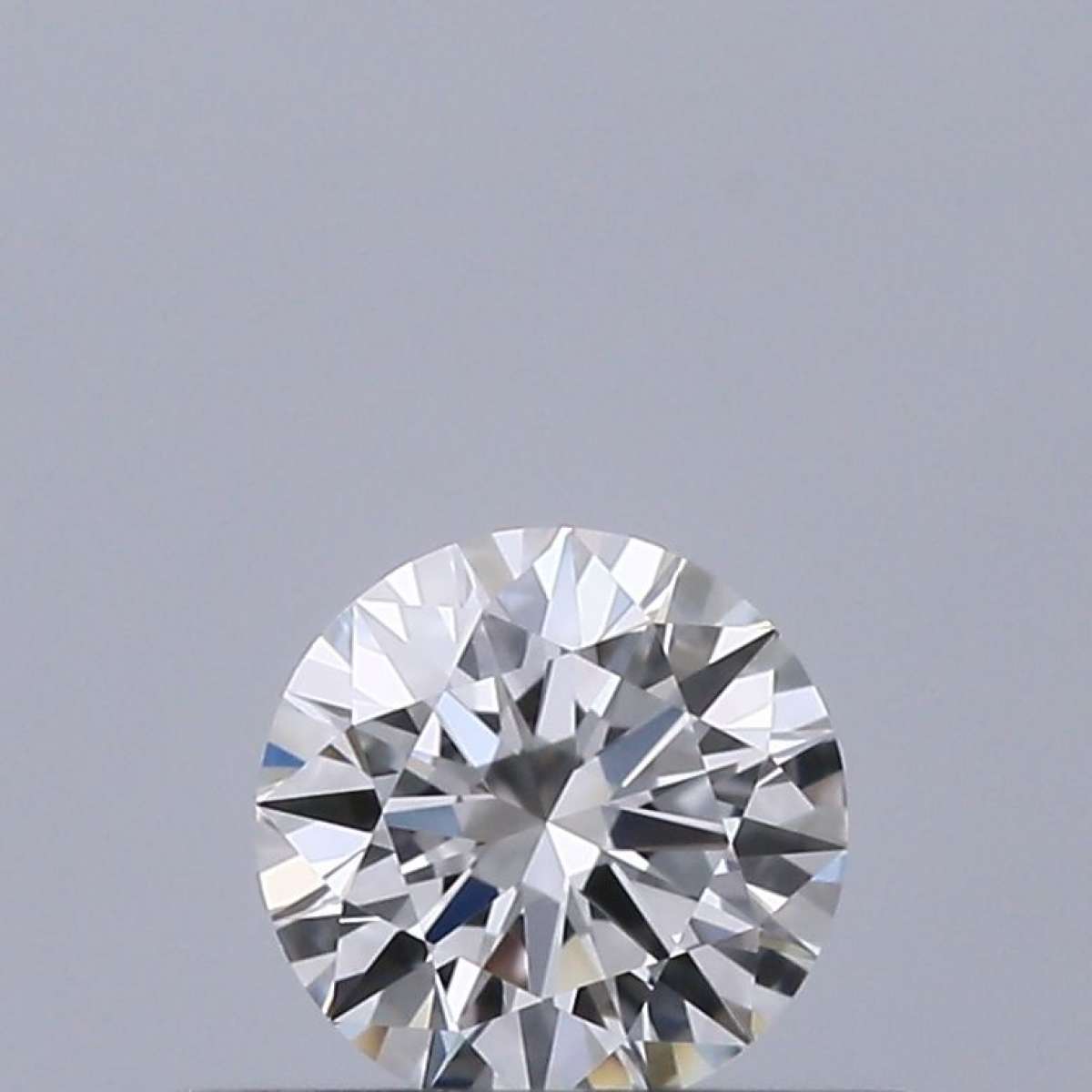 Diamante Certificato GIA Carati 0.26 Colore E Purezza IF EX EX EX Fluorescenza NON Brown No Green No Milky No EyeClean 100% Diamante Certificato GIA Carati 0.26 Colore E Purezza IF EX EX EX Fluorescenza NON Brown No Green No Milky No EyeClean 100%