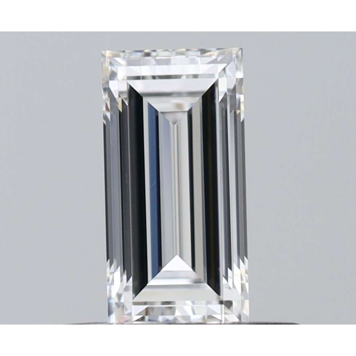 Diamante Certificato GIA Carati 0.44 Colore E Purezza VVS1 - EX VG Fluorescenza NON Brown No Green No Milky No EyeClean 100% Diamante Certificato GIA Carati 0.44 Colore E Purezza VVS1 - EX VG Fluorescenza NON Brown No Green No Milky No EyeClean 100%