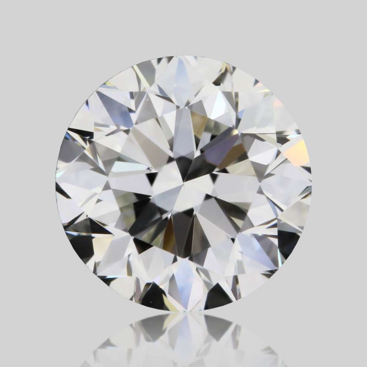 Certified Diamond GIA Carats 0.9 Color H Clarity IF VG EX VG Fluorescence NON Brown No Green No Milky No EyeClean 100% Certified Diamond GIA Carats 0.9 Color H Clarity IF VG EX VG Fluorescence NON Brown No Green No Milky No EyeClean 100%