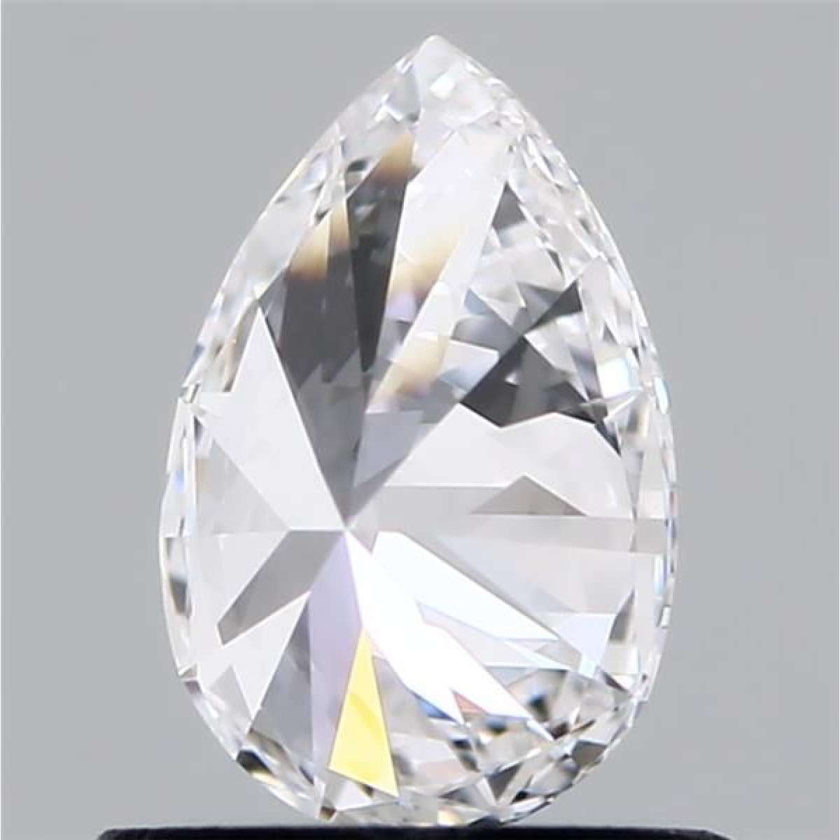 Diamante Certificato GIA Carati 0.7 Colore E Purezza VVS2 - EX VG Fluorescenza NON Brown No Green No Milky No EyeClean 100% Diamante Certificato GIA Carati 0.7 Colore E Purezza VVS2 - EX VG Fluorescenza NON Brown No Green No Milky No EyeClean 100%