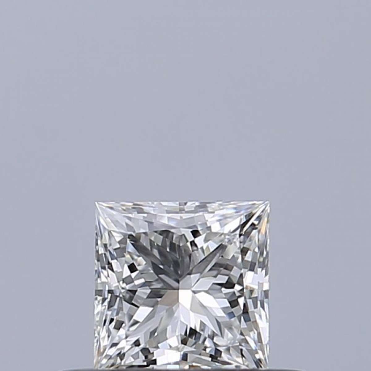 Certified Diamond GIA Carats 0.3 Color E Clarity VVS1 - EX VG Fluorescence NON Brown No Green No Milky No EyeClean 100% Certified Diamond GIA Carats 0.3 Color E Clarity VVS1 - EX VG Fluorescence NON Brown No Green No Milky No EyeClean 100%