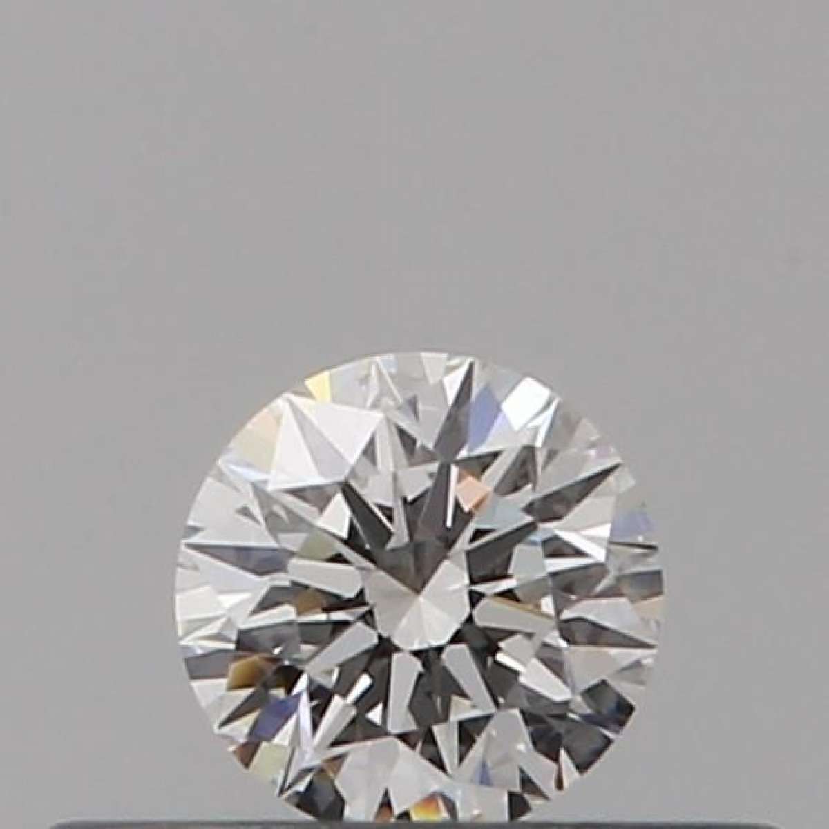 Certified Diamond GIA Carats 0.18 Color E Clarity VS2  EX  EX  EX Fluorescence FNT Brown No Green No Milky No EyeClean 100%