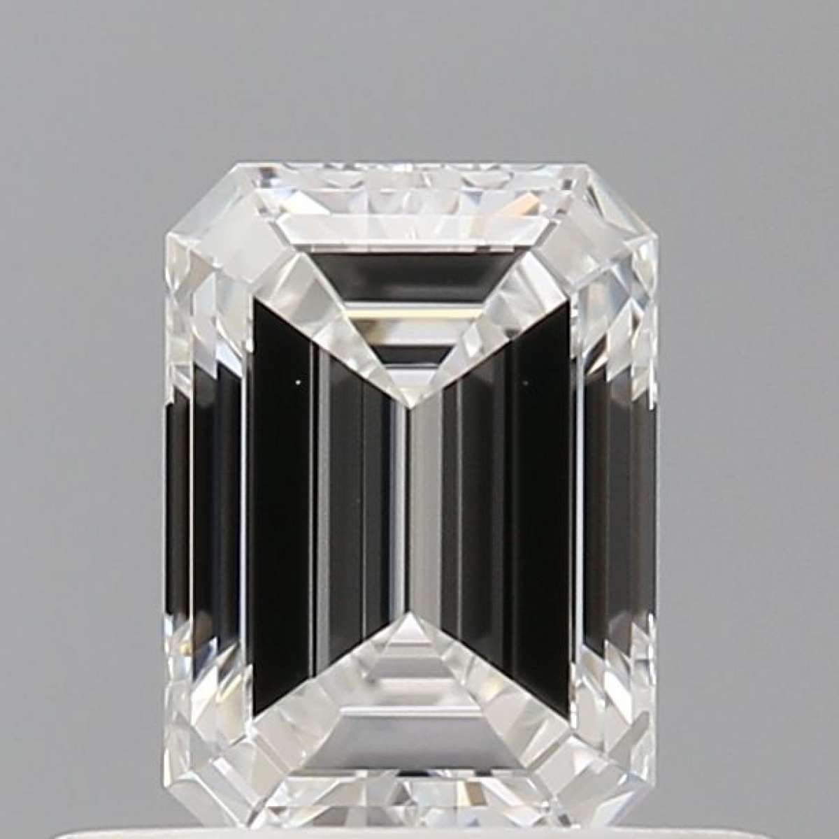 Diamante Certificato GIA Carati 0.51 Colore F Purezza VVS1  -  EX  EX Fluorescenza NON Brown No Green No Milky No EyeClean 100%