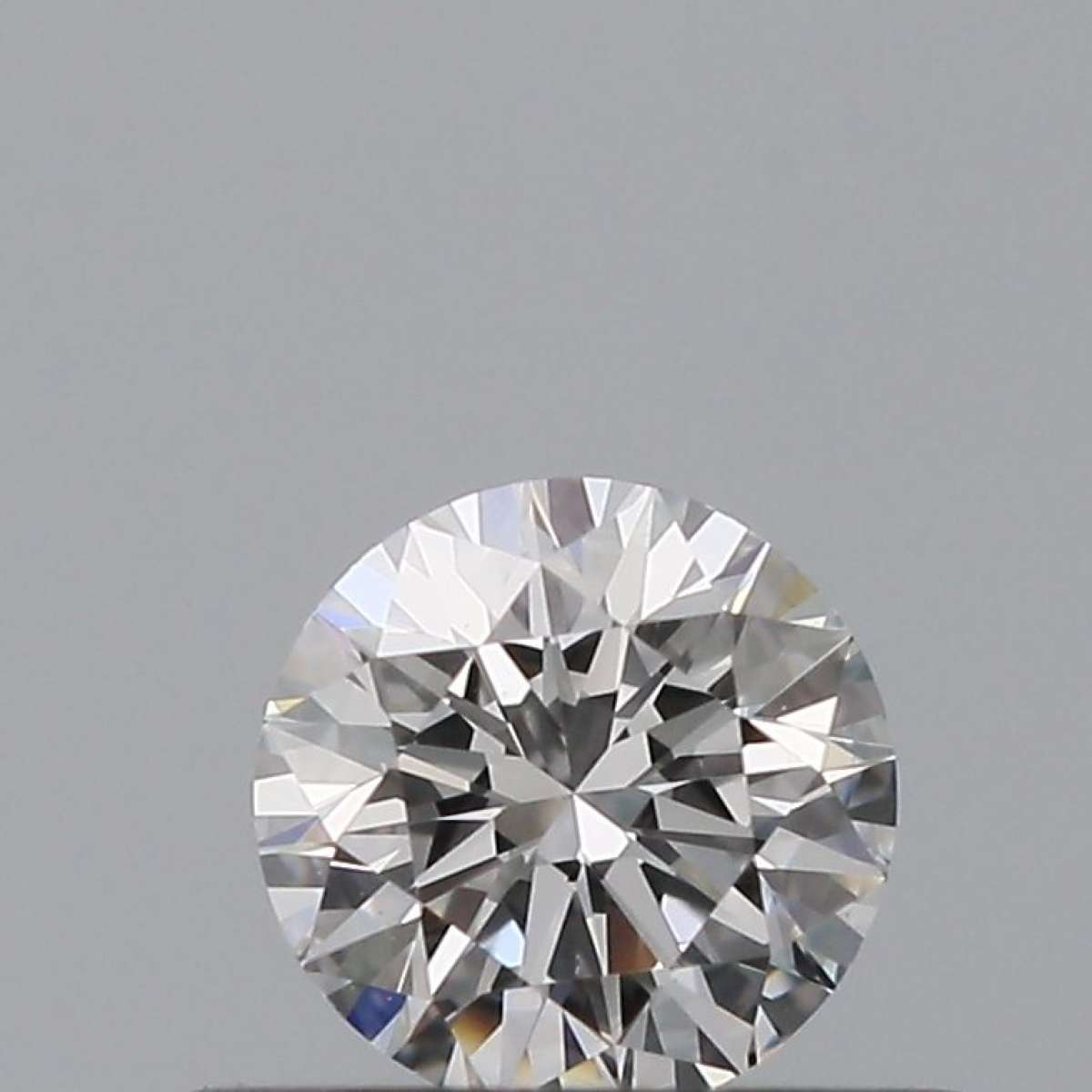 Certified Diamond GIA Carats 0.32 Color E Clarity VS2 EX EX EX Fluorescence NON Brown No Green No Milky No EyeClean 100% Certified Diamond GIA Carats 0.32 Color E Clarity VS2 EX EX EX Fluorescence NON Brown No Green No Milky No EyeClean 100%