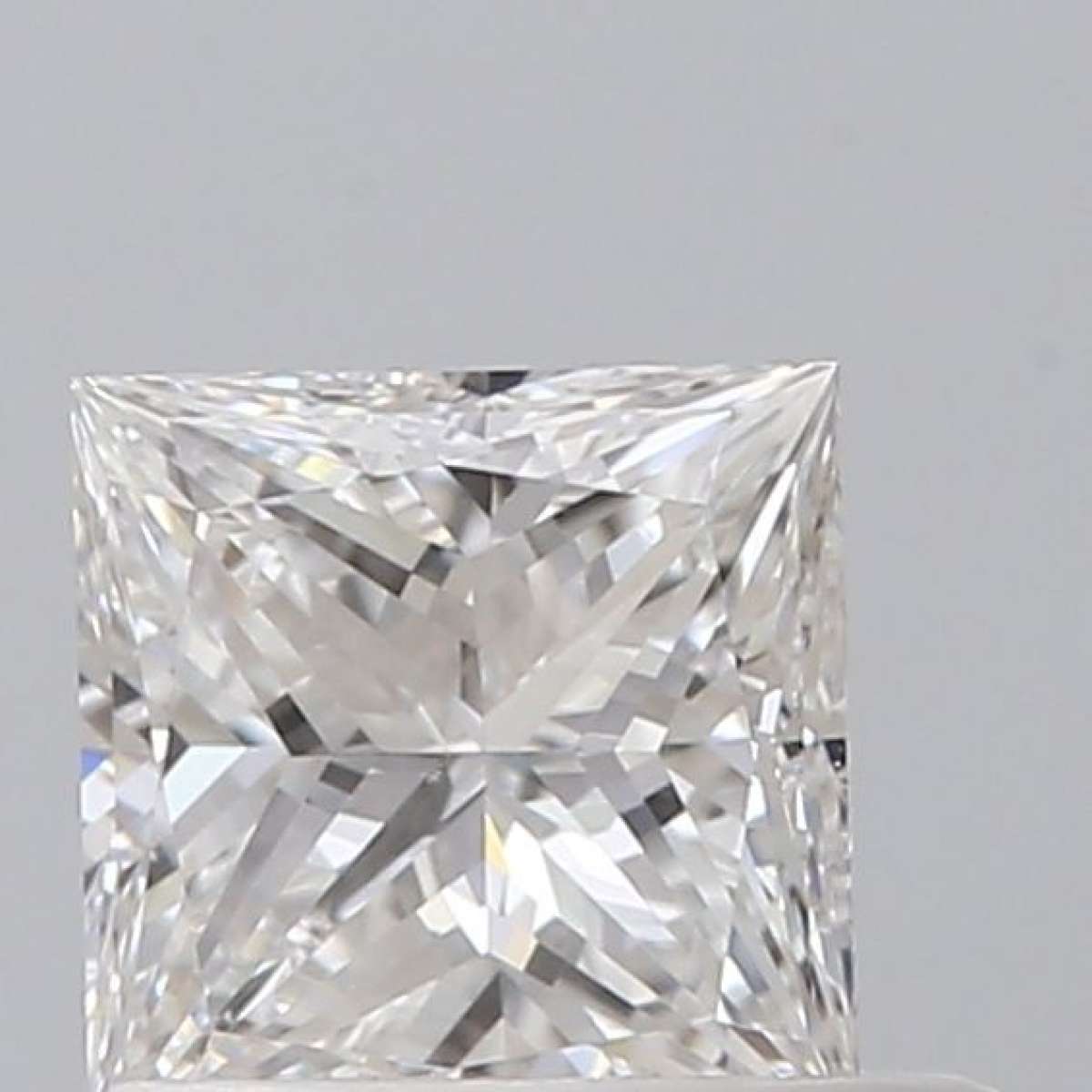 Certified Diamond GIA Carats 0.58 Color D Clarity VS1  -  EX  EX Fluorescence NON Brown No Green No Milky No EyeClean 100%
