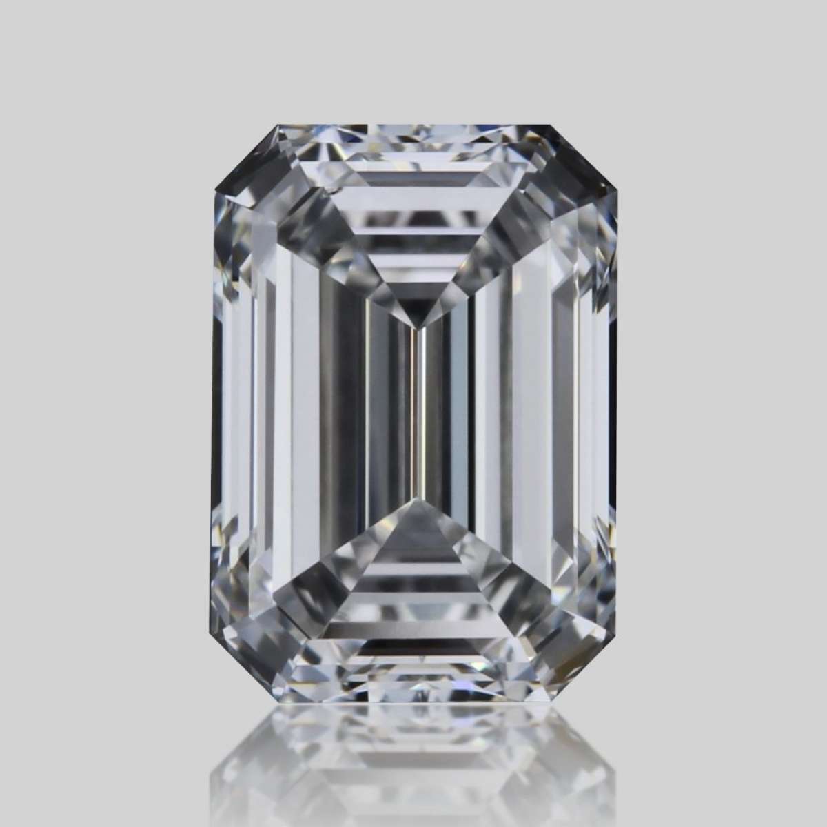 Certified Diamond GIA Carats 0.5 Color F Clarity VS2 - EX VG Fluorescence NON Brown No Green No Milky No EyeClean 100% Certified Diamond GIA Carats 0.5 Color F Clarity VS2 - EX VG Fluorescence NON Brown No Green No Milky No EyeClean 100%