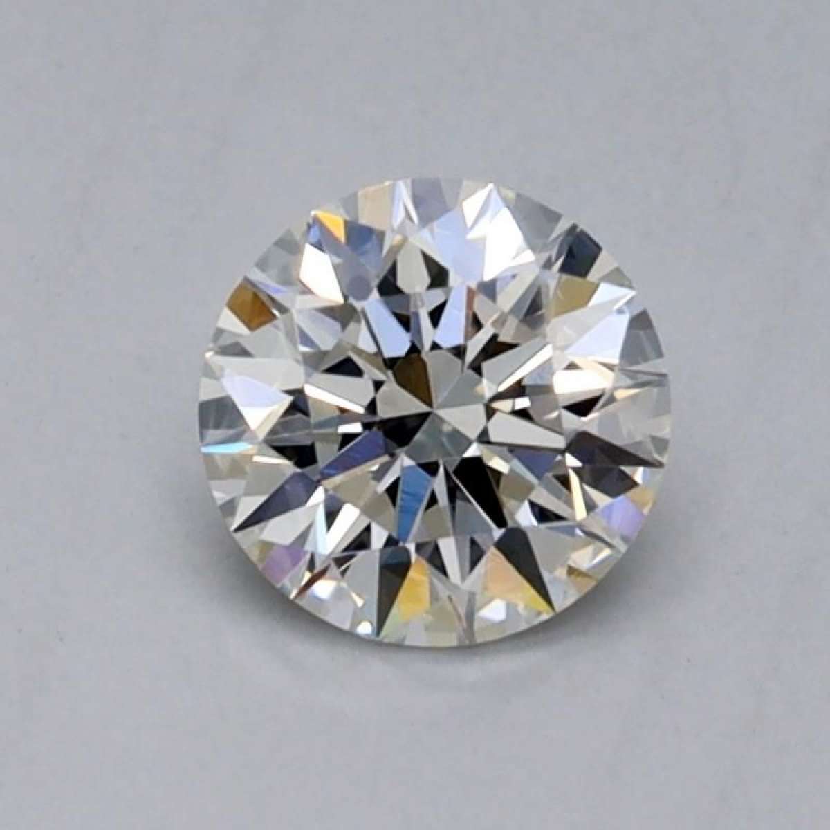 Certified Diamond GIA Carats 0.28 Color E Clarity VVS2 EX EX EX Fluorescence NON Brown No Green No Milky No EyeClean 100% Certified Diamond GIA Carats 0.28 Color E Clarity VVS2 EX EX EX Fluorescence NON Brown No Green No Milky No EyeClean 100%
