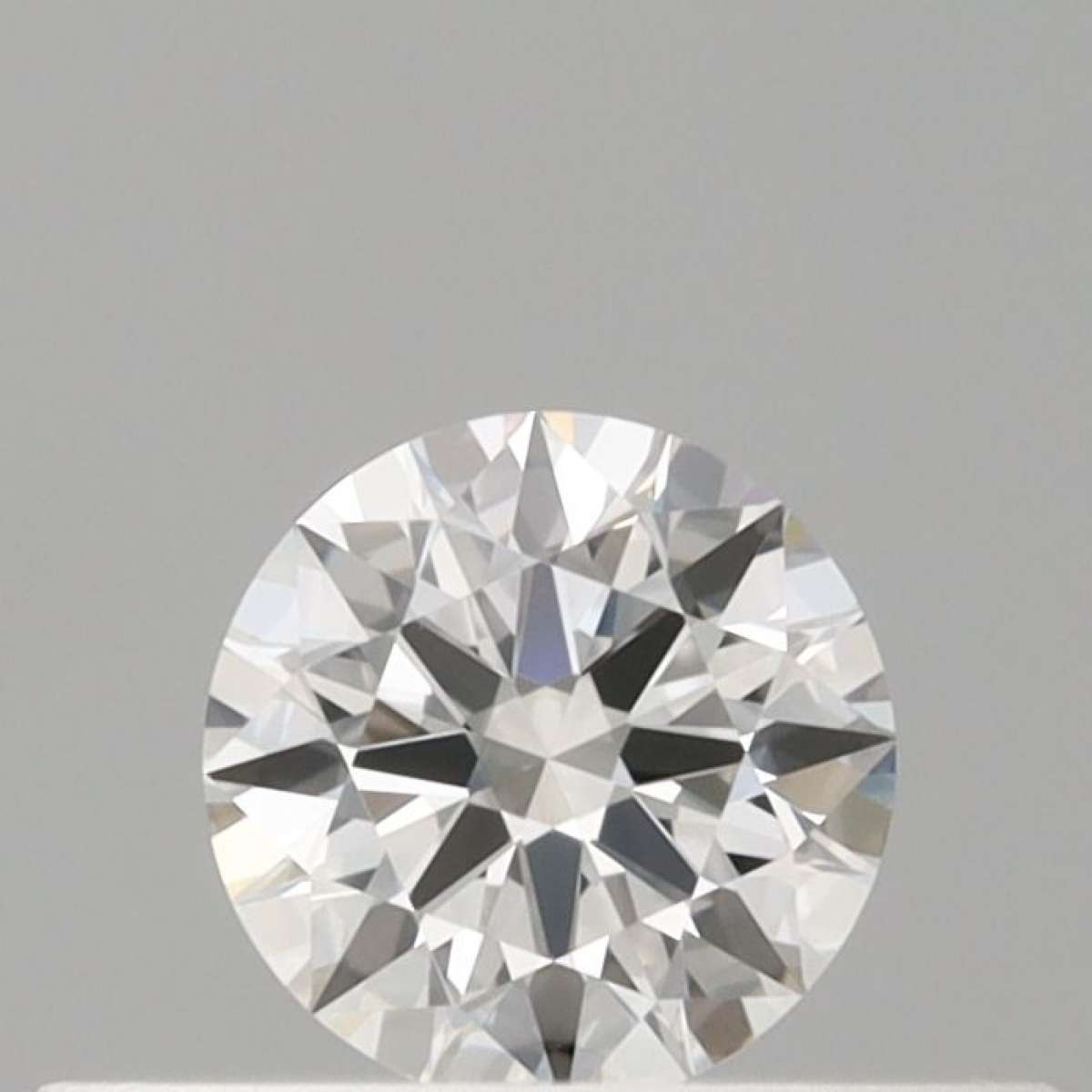 Diamante Certificato GIA Carati 0.24 Colore F Purezza VVS1  EX  EX  EX Fluorescenza NON Brown No Green No Milky No EyeClean 100%