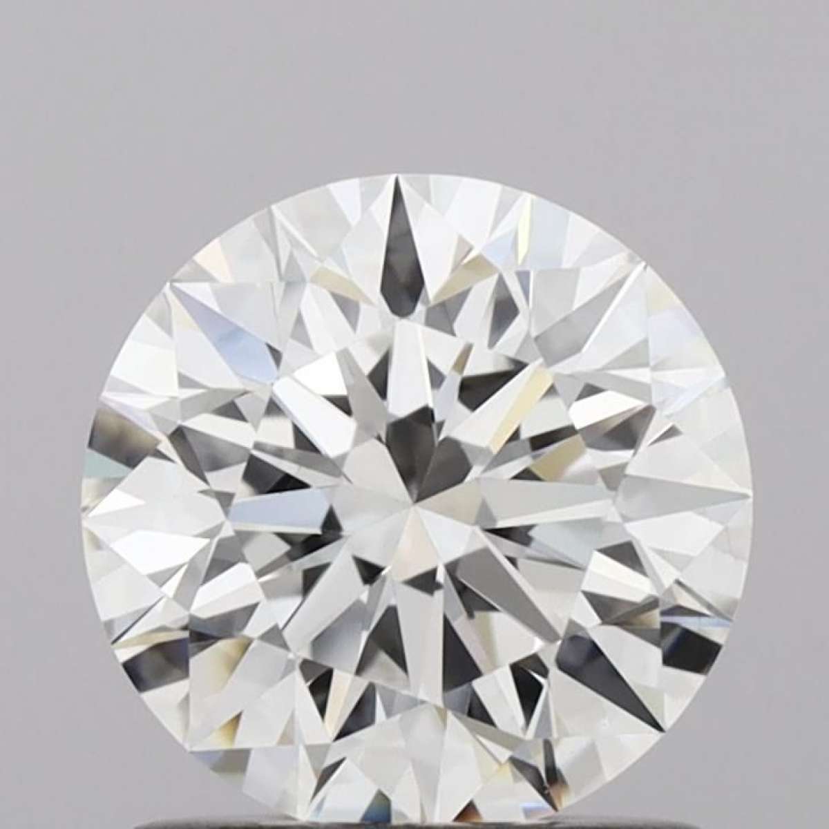 Certified Diamond GIA Carats 1.0 Color E Clarity VS1 EX EX EX Fluorescence NON Brown No Green No Milky No EyeClean 100% Certified Diamond GIA Carats 1.0 Color E Clarity VS1 EX EX EX Fluorescence NON Brown No Green No Milky No EyeClean 100%
