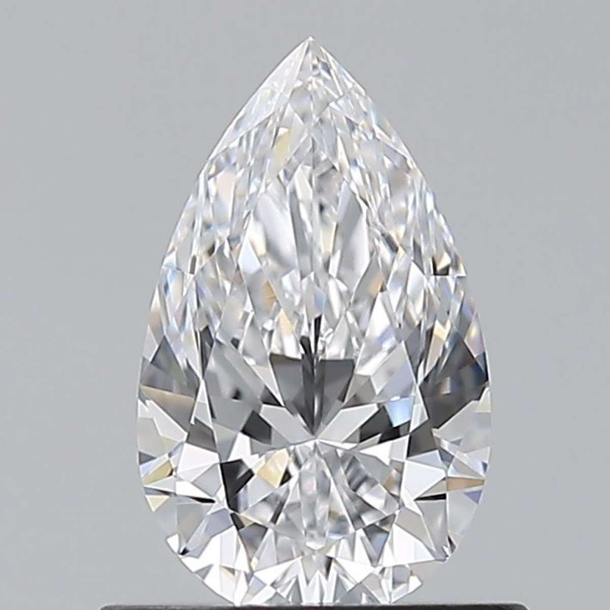 Diamante Certificato GIA Carati 0.7 Colore D Purezza VVS2 - EX EX Fluorescenza NON Brown No Green No Milky No EyeClean 100% Diamante Certificato GIA Carati 0.7 Colore D Purezza VVS2 - EX EX Fluorescenza NON Brown No Green No Milky No EyeClean 100%