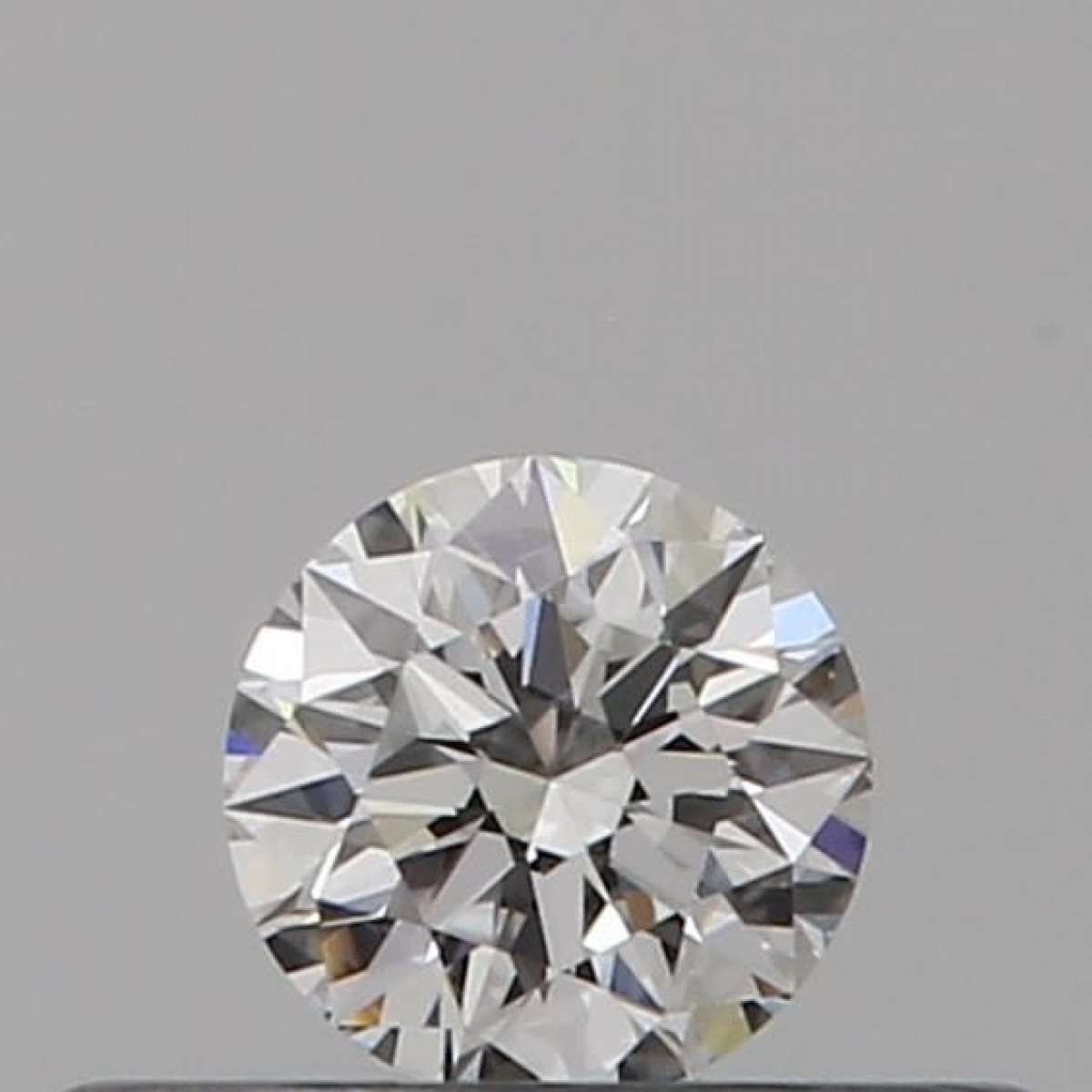 Certified Diamond GIA Carats 0.18 Color E Clarity VS1 EX EX EX Fluorescence NON Brown No Green No Milky No EyeClean 100% Certified Diamond GIA Carats 0.18 Color E Clarity VS1 EX EX EX Fluorescence NON Brown No Green No Milky No EyeClean 100%