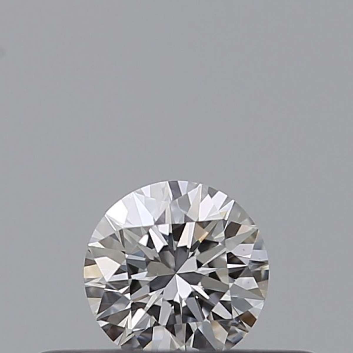 Certified Diamond IGI Carats 0.19 Color E Clarity VS1 EX EX EX Fluorescence NON Brown No Green No Milky No EyeClean 100% Certified Diamond IGI Carats 0.19 Color E Clarity VS1 EX EX EX Fluorescence NON Brown No Green No Milky No EyeClean 100%