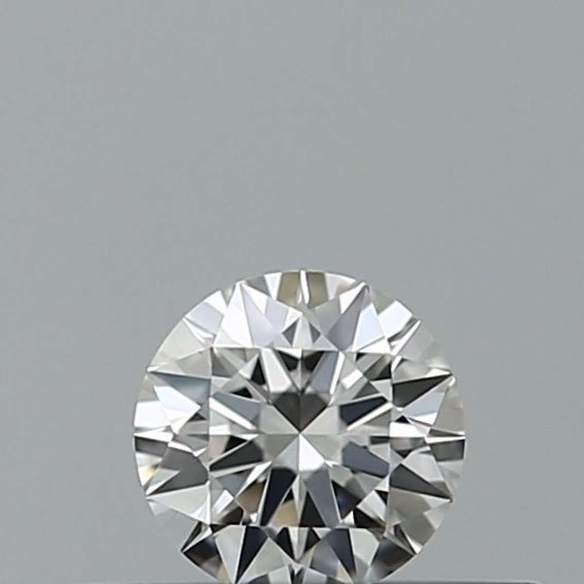 Diamante Certificato GIA Carati 0.18 Colore F Purezza VS2  EX  EX  EX Fluorescenza NON Brown No Milky No EyeClean 100%