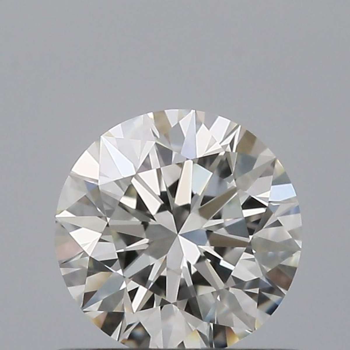 Certified Diamond IGI Carats 0.57 Color G Clarity IF  EX  EX  EX Fluorescence NON Brown No Milky No EyeClean 100%