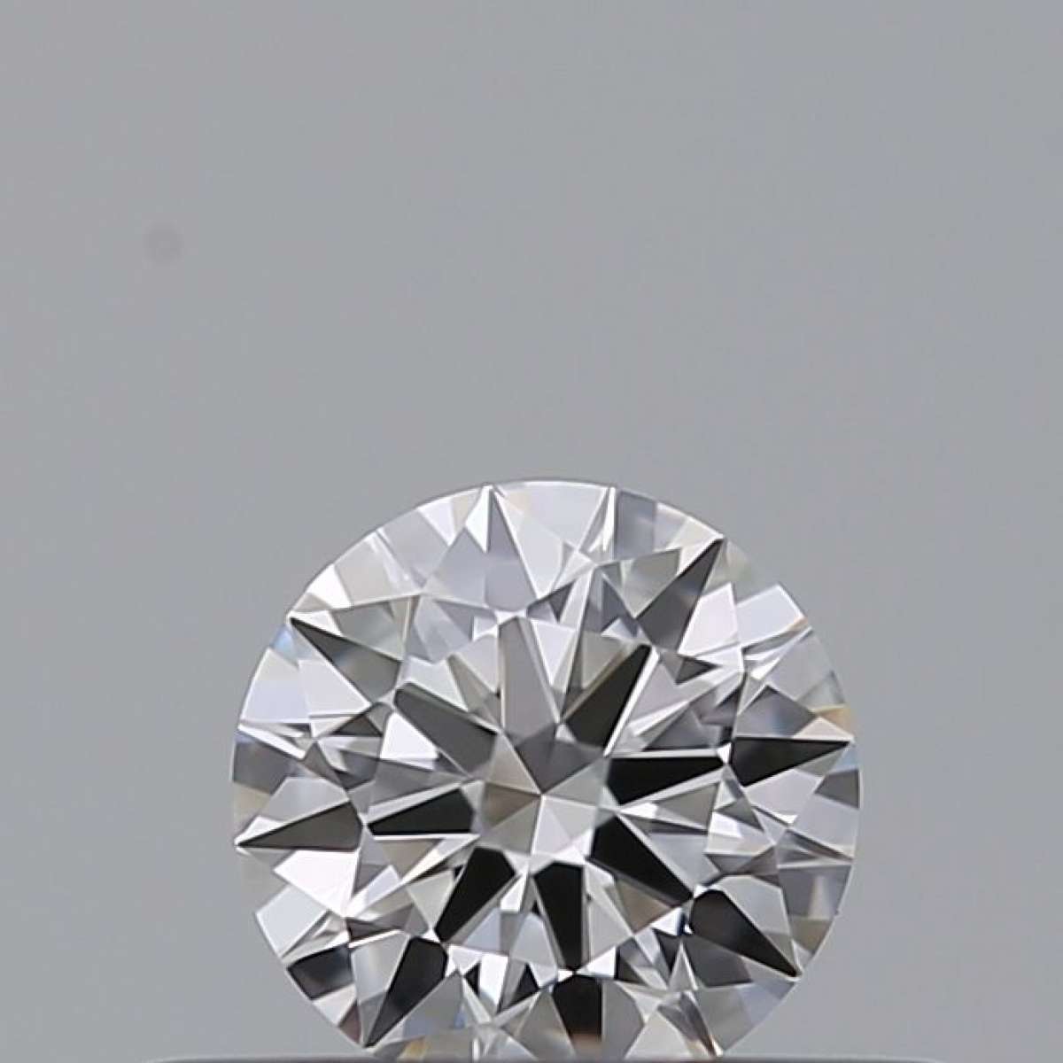 Diamante Certificato GIA Carati 0.28 Colore E Purezza VVS2 EX EX EX Fluorescenza NON Brown No Green No Milky No EyeClean 100% Diamante Certificato GIA Carati 0.28 Colore E Purezza VVS2 EX EX EX Fluorescenza NON Brown No Green No Milky No EyeClean 100%