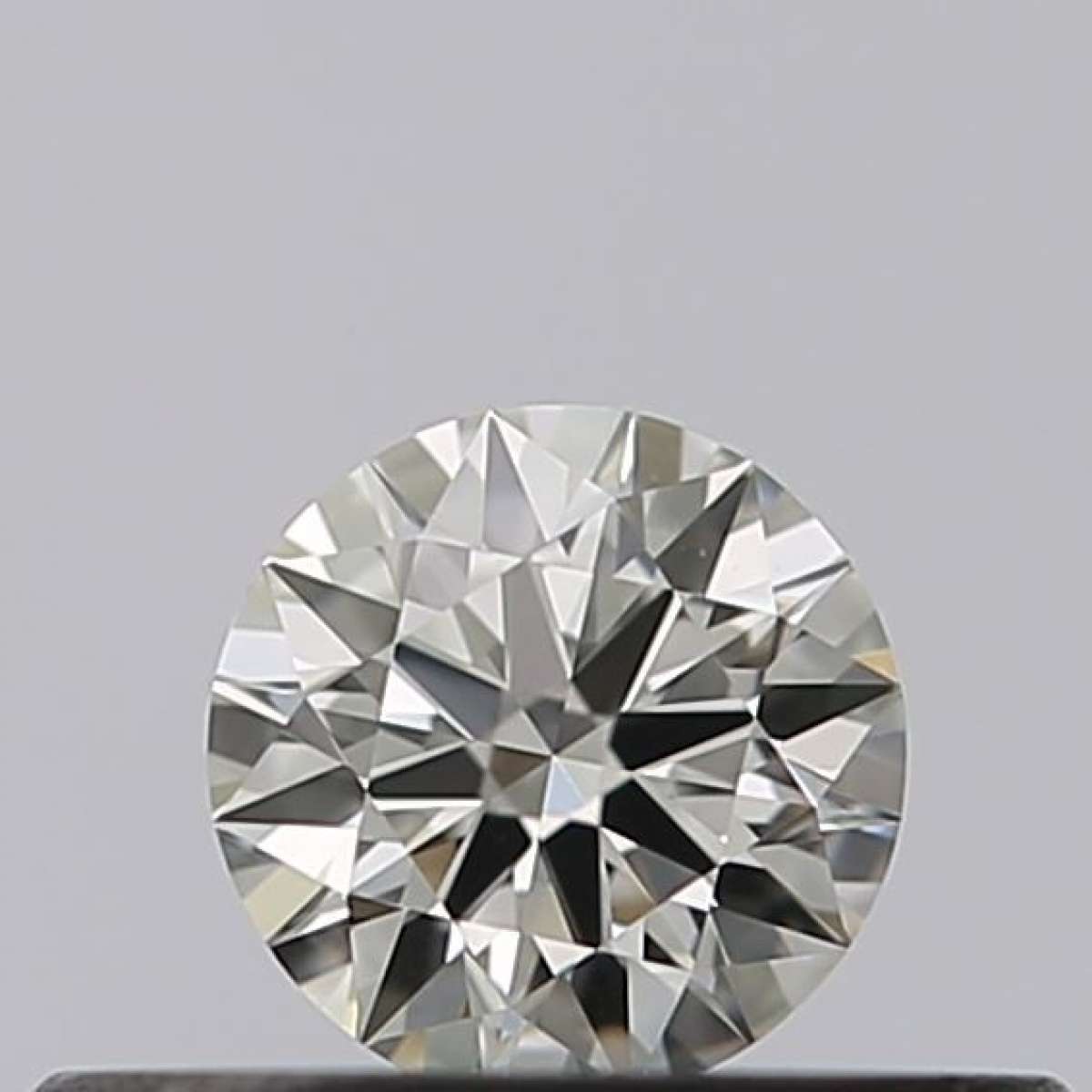 Diamante Certificato GIA Carati 0.18 Colore G Purezza VVS2  EX  EX  EX Fluorescenza NON Brown No Milky No EyeClean 100%