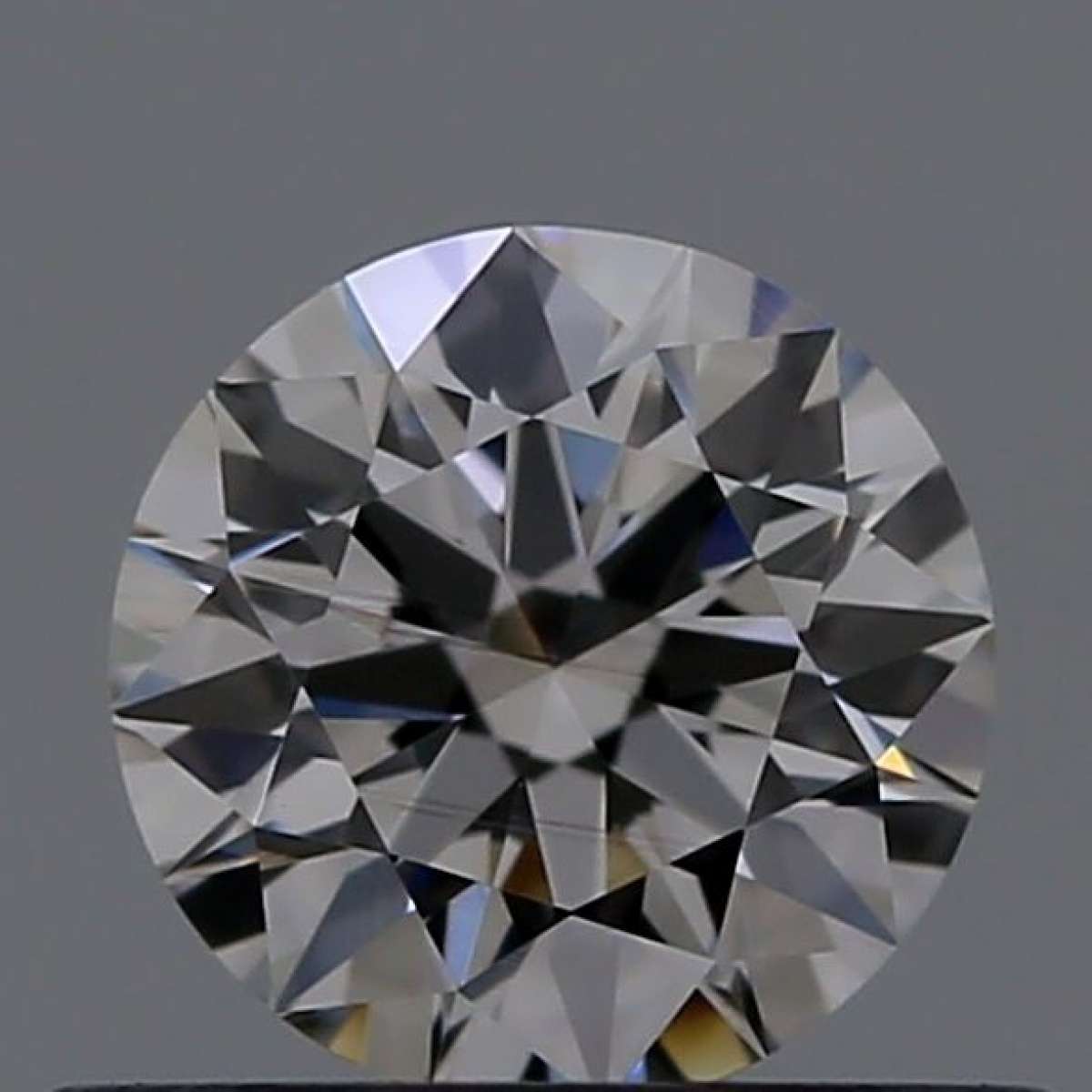 Diamante Certificato GIA Carati 0.43 Colore H Purezza VS1 EX EX EX Fluorescenza FNT Brown No Milky No EyeClean 100% Diamante Certificato GIA Carati 0.43 Colore H Purezza VS1 EX EX EX Fluorescenza FNT Brown No Milky No EyeClean 100%