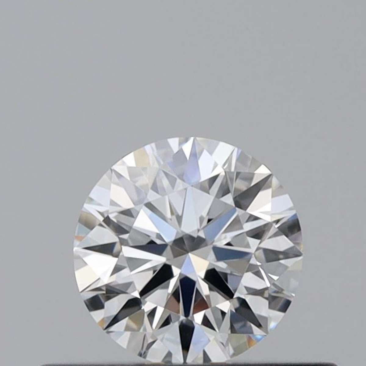Certified Diamond GIA Carats 0.35 Color E Clarity VVS2 EX EX EX Fluorescence MED Brown No Green No Milky No EyeClean 100% Certified Diamond GIA Carats 0.35 Color E Clarity VVS2 EX EX EX Fluorescence MED Brown No Green No Milky No EyeClean 100%