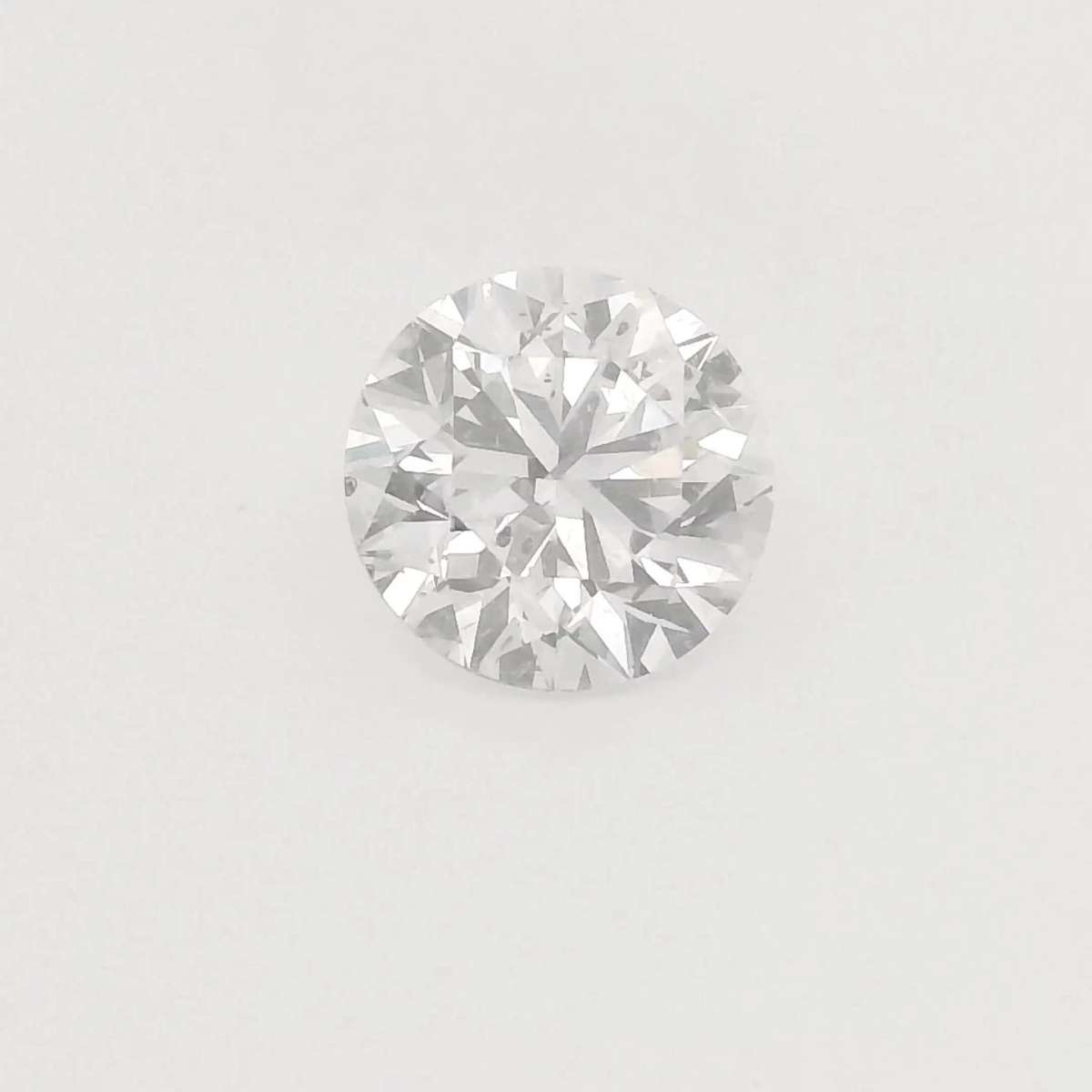 Diamante Certificato IGI Carati 0.7 Colore F Purezza SI1  VG  VG  VG Fluorescenza FNT Brown No Green No Milky No EyeClean 100%