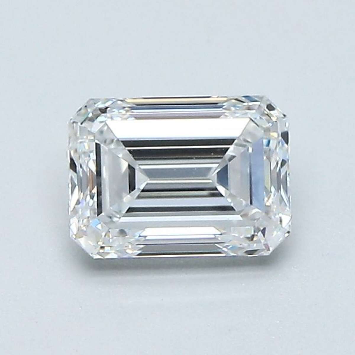 Certified Diamond GIA Carats 1.01 Color D Clarity VVS2 - EX EX Fluorescence NON Brown No Green No Milky No EyeClean 100% Certified Diamond GIA Carats 1.01 Color D Clarity VVS2 - EX EX Fluorescence NON Brown No Green No Milky No EyeClean 100%