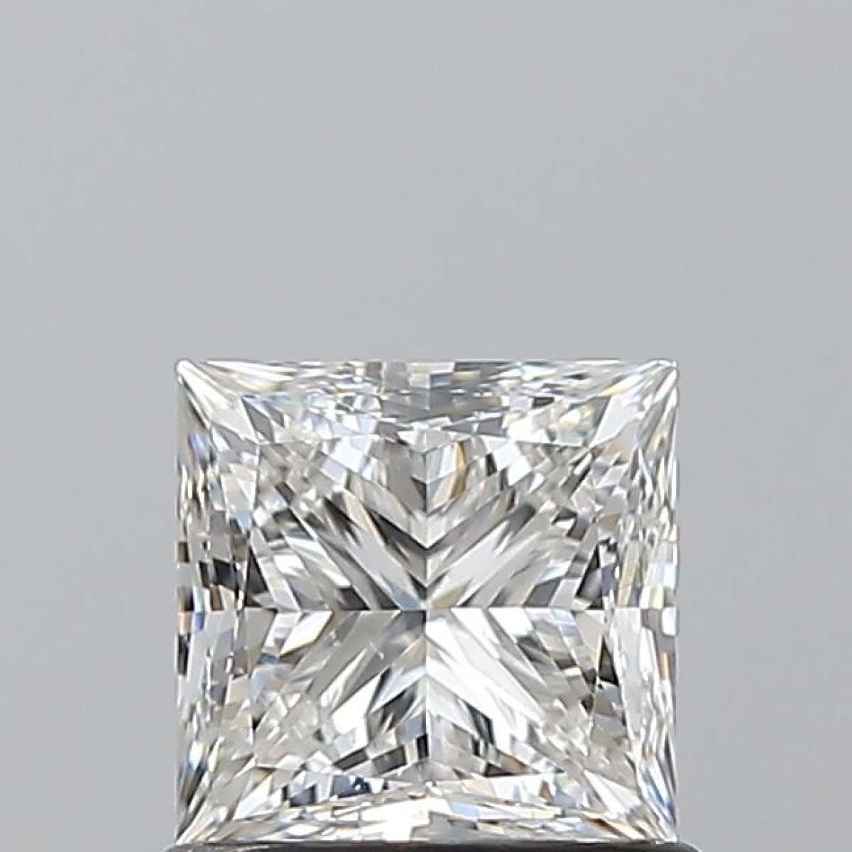 Certified Diamond GIA Carats 1.0 Color G Clarity SI1  -  EX  VG Fluorescence NON Brown No Green No Milky No EyeClean 100%