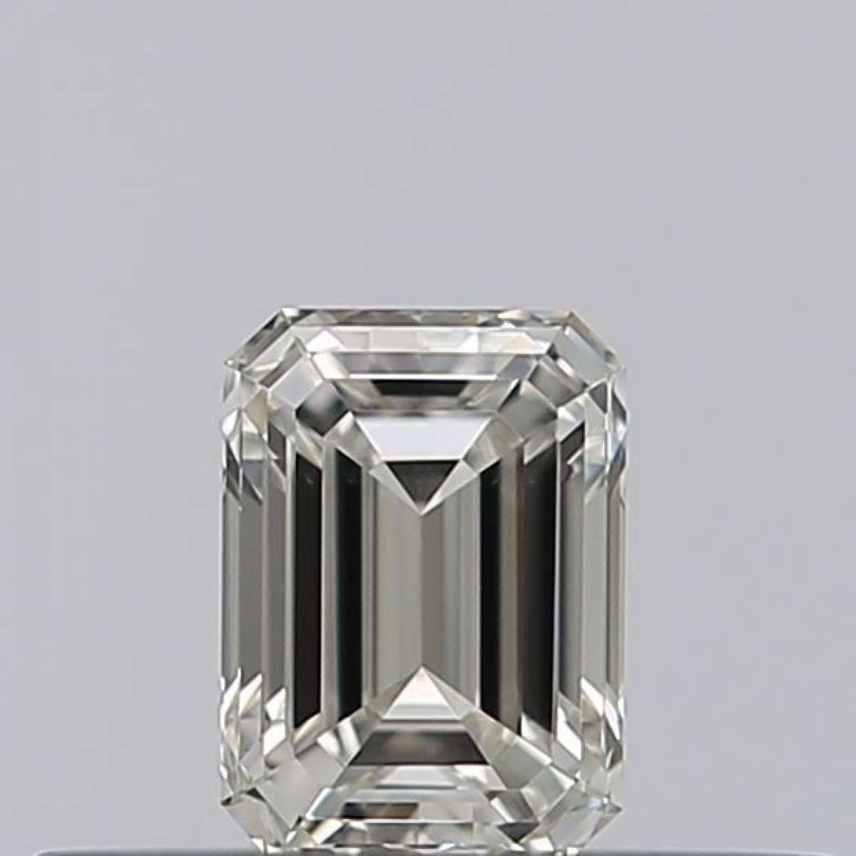 Certified Diamond GIA Carats 0.24 Color G Clarity VS2 - EX EX Fluorescence NON Brown No Milky No EyeClean 100% Certified Diamond GIA Carats 0.24 Color G Clarity VS2 - EX EX Fluorescence NON Brown No Milky No EyeClean 100%