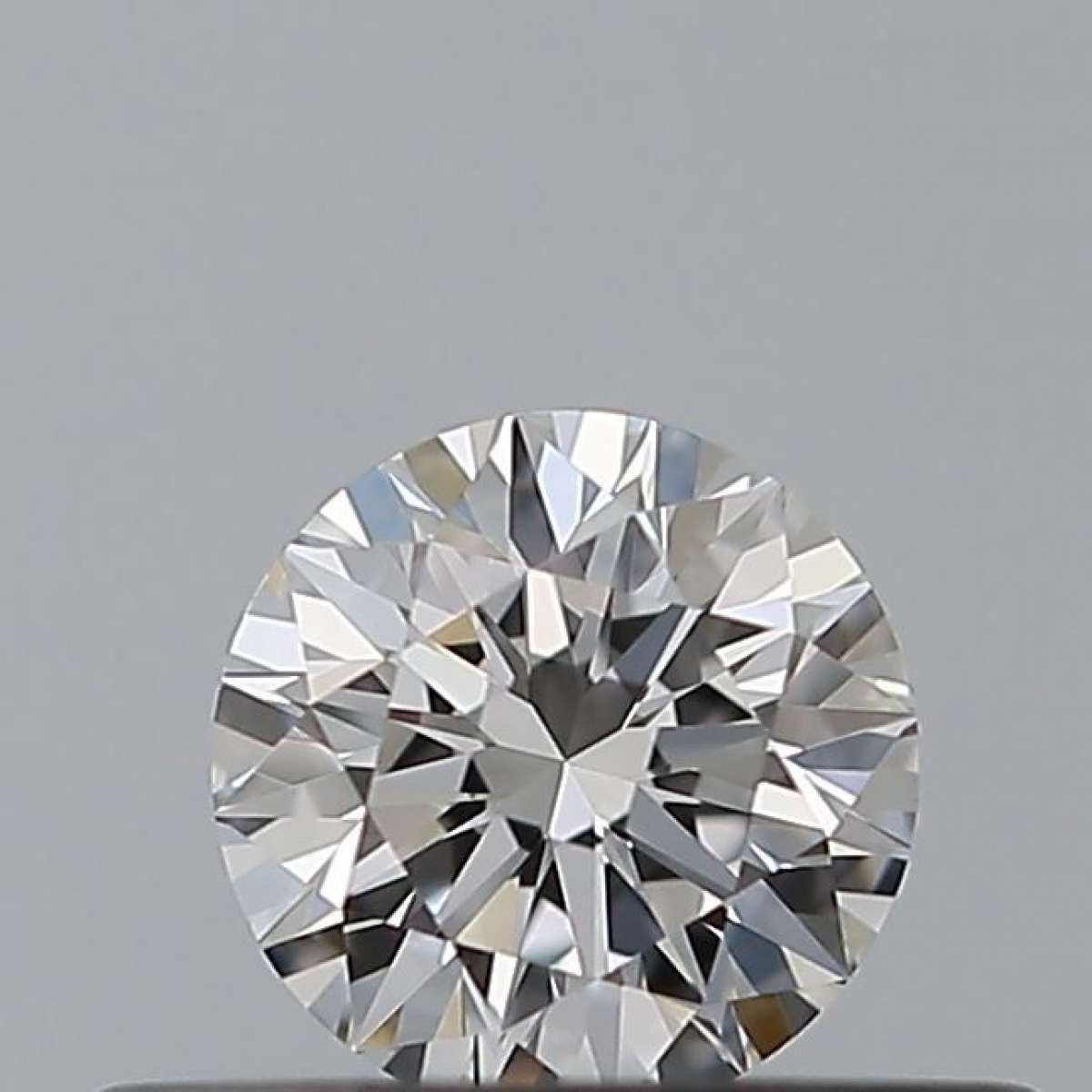 Diamante Certificato GIA Carati 0.26 Colore F Purezza VVS1 EX EX EX Fluorescenza NON Brown No Milky No EyeClean 100% Diamante Certificato GIA Carati 0.26 Colore F Purezza VVS1 EX EX EX Fluorescenza NON Brown No Milky No EyeClean 100%