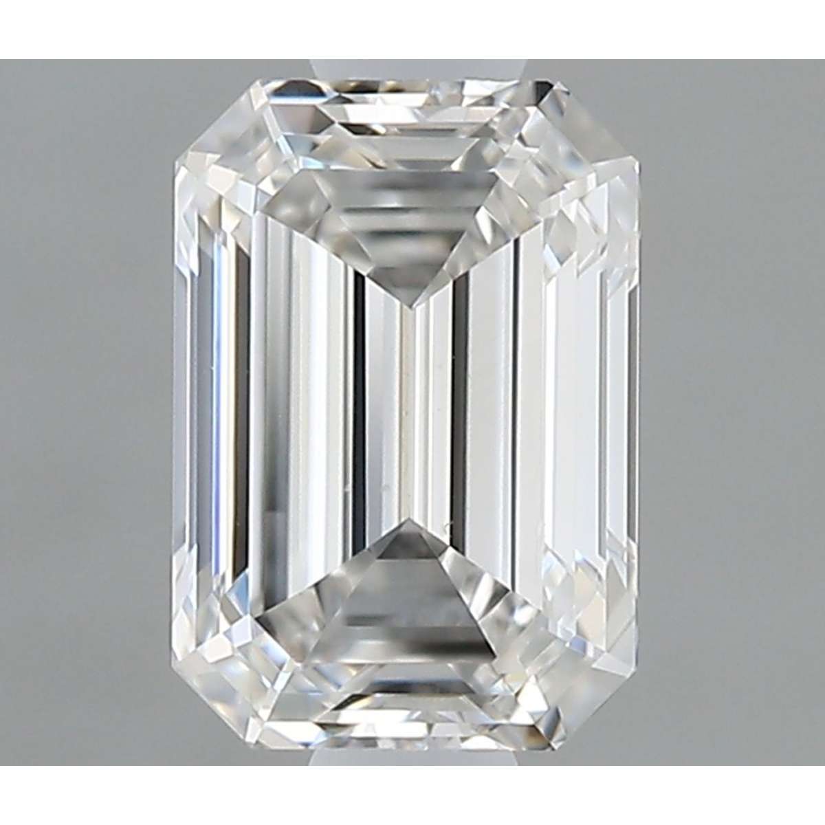 Certified Diamond GIA Carats 0.62 Color G Clarity VS2 - EX VG Fluorescence NON Brown No Green No Milky No EyeClean 100% Certified Diamond GIA Carats 0.62 Color G Clarity VS2 - EX VG Fluorescence NON Brown No Green No Milky No EyeClean 100%