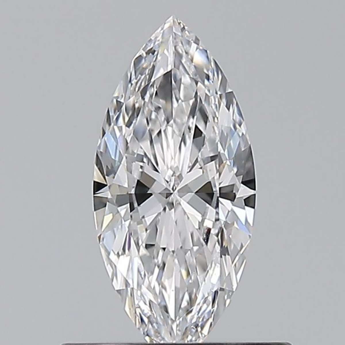 Diamante Certificato GIA Carati 0.5 Colore D Purezza VS2  -  EX  VG Fluorescenza NON Brown No Green No Milky No EyeClean 100%