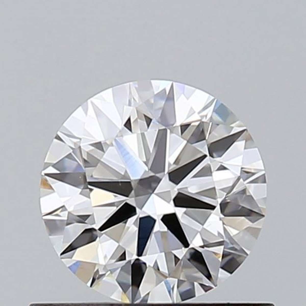 Certified Diamond GIA Carats 0.6 Color E Clarity VS2 EX EX EX Fluorescence NON Brown No Green No Milky No EyeClean 100% Certified Diamond GIA Carats 0.6 Color E Clarity VS2 EX EX EX Fluorescence NON Brown No Green No Milky No EyeClean 100%