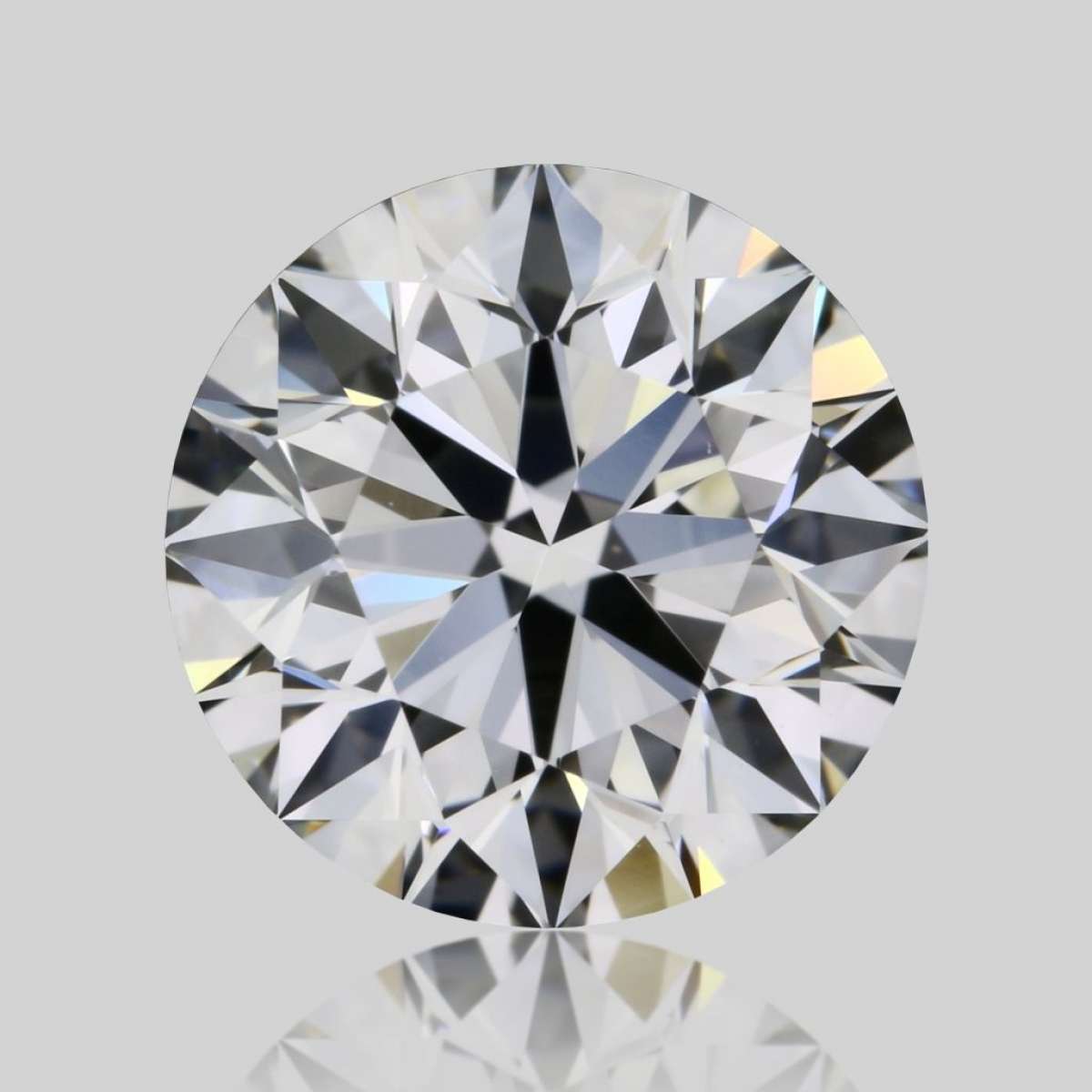 Certified Diamond GIA Carats 1.0 Color E Clarity VVS2 EX EX EX Fluorescence NON Brown No Green No Milky No EyeClean 100% Certified Diamond GIA Carats 1.0 Color E Clarity VVS2 EX EX EX Fluorescence NON Brown No Green No Milky No EyeClean 100%