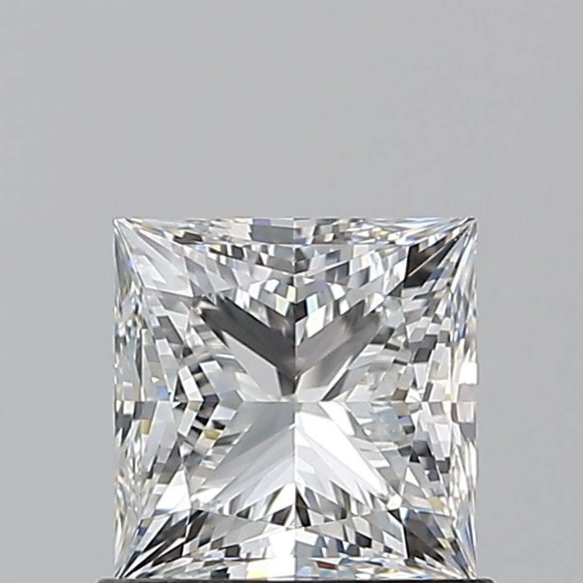 Certified Diamond GIA Carats 1.01 Color E Clarity VS1 - EX EX Fluorescence NON Brown No Green No Milky No EyeClean 100% Certified Diamond GIA Carats 1.01 Color E Clarity VS1 - EX EX Fluorescence NON Brown No Green No Milky No EyeClean 100%