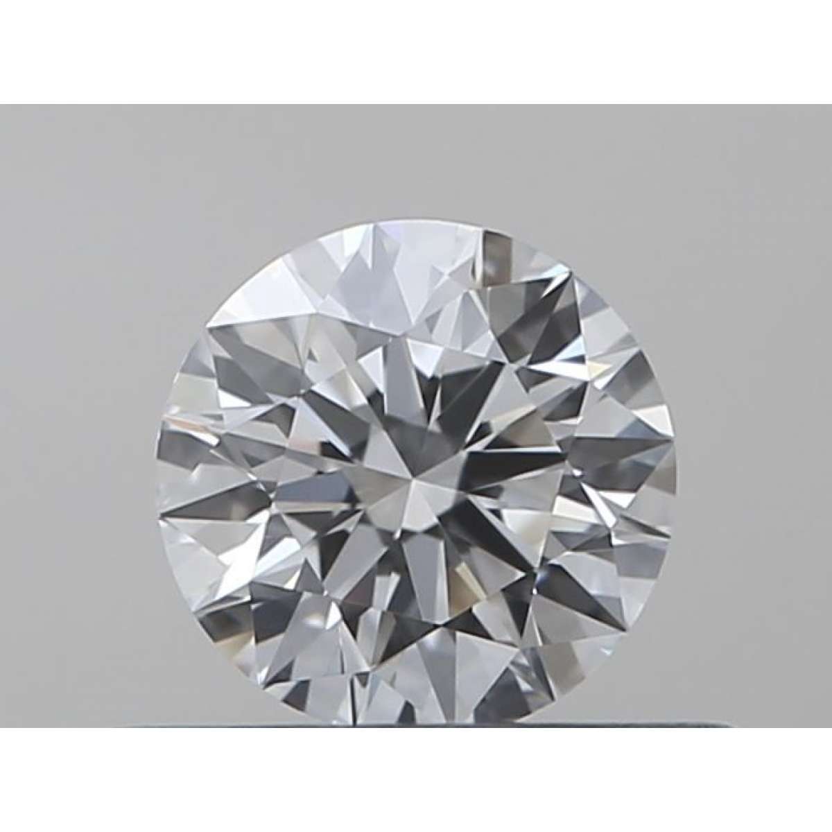 Diamante Certificato GIA Carati 0.32 Colore E Purezza IF EX EX EX Fluorescenza FNT Brown No Green No Milky No EyeClean 100% Diamante Certificato GIA Carati 0.32 Colore E Purezza IF EX EX EX Fluorescenza FNT Brown No Green No Milky No EyeClean 100%