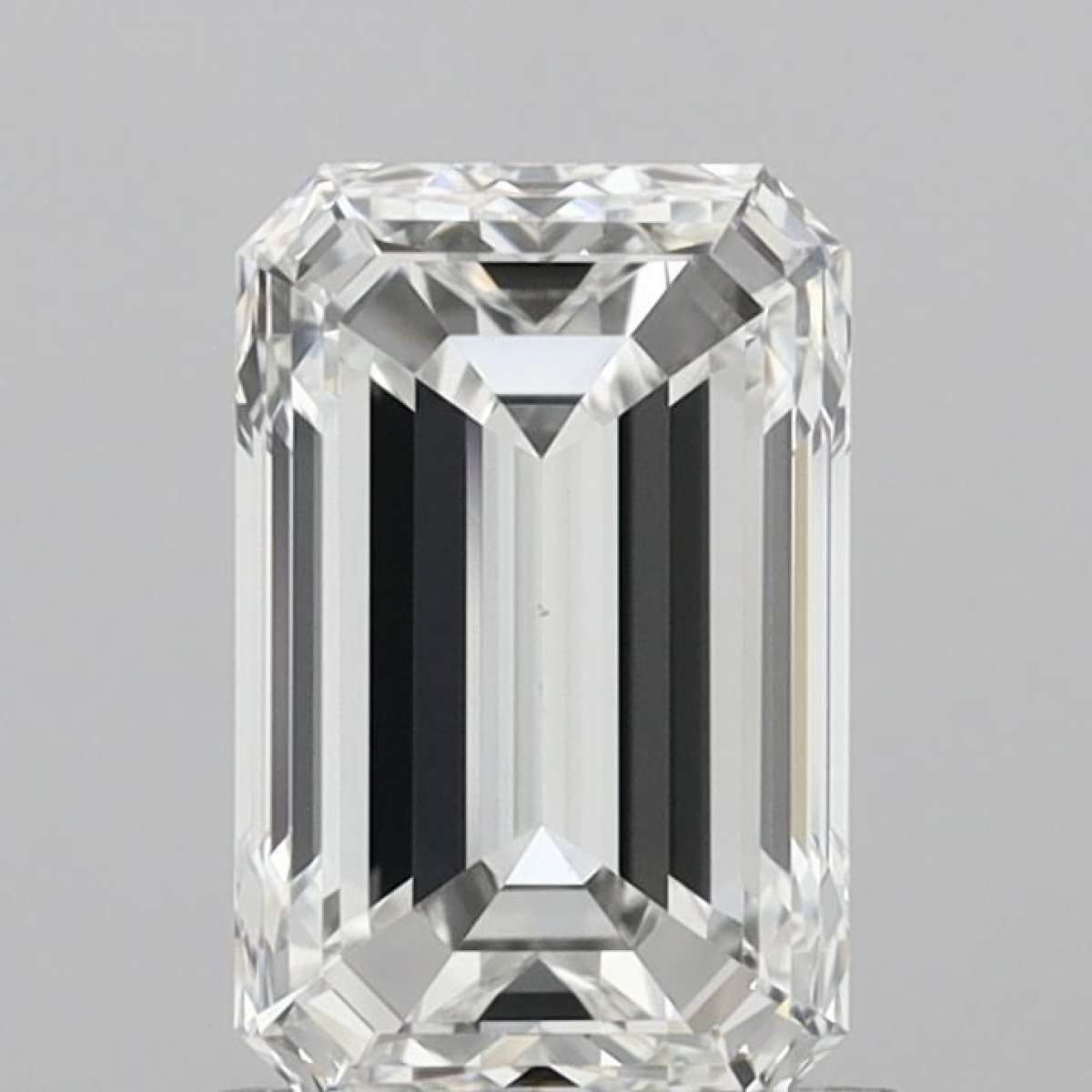 Certified Diamond GIA Carats 1.5 Color F Clarity VS1  -  EX  VG Fluorescence NON Brown No Green No Milky No EyeClean 100%