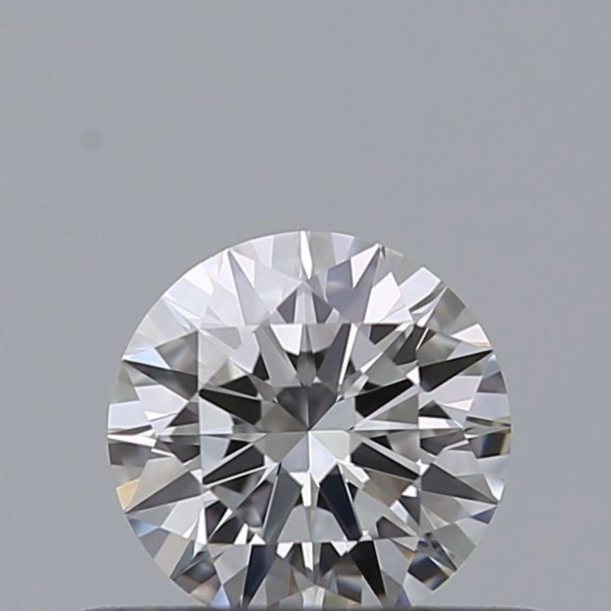 Certified Diamond GIA Carats 0.4 Color E Clarity VVS1 EX EX EX Fluorescence NON Brown No Green No Milky No EyeClean 100% Certified Diamond GIA Carats 0.4 Color E Clarity VVS1 EX EX EX Fluorescence NON Brown No Green No Milky No EyeClean 100%
