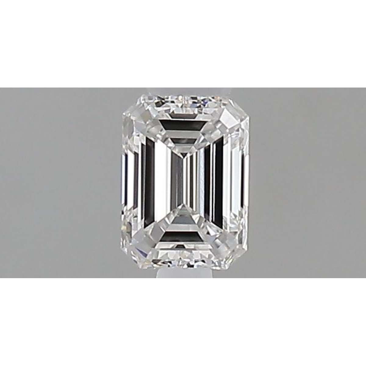 Certified Diamond GIA Carats 0.23 Color E Clarity VVS2  -  VG  VG Fluorescence NON Brown No Green No Milky No EyeClean 100%