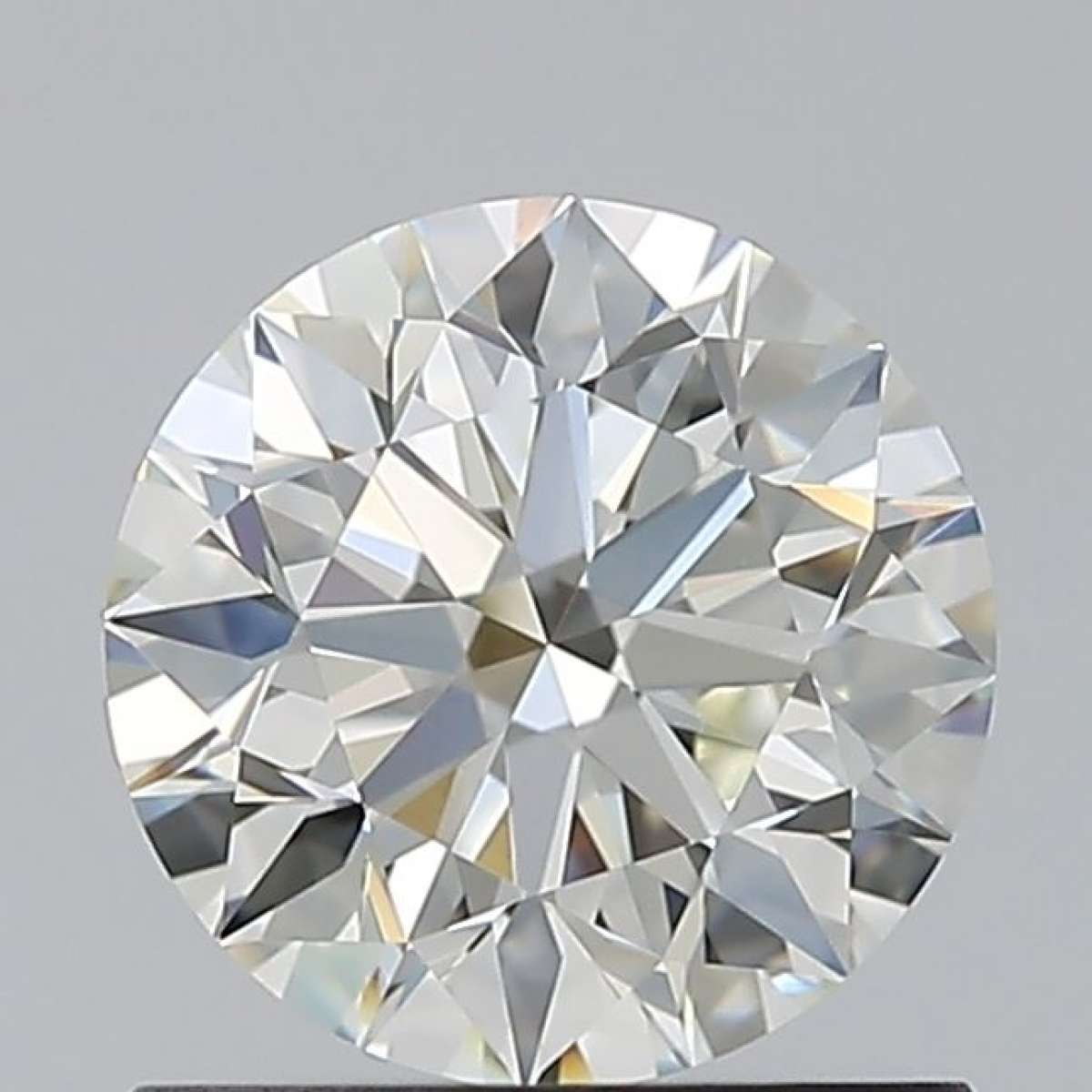 Certified Diamond IGI Carats 0.92 Color H Clarity VVS2 EX EX EX Fluorescence NON Brown No Green No Milky No EyeClean 100% Certified Diamond IGI Carats 0.92 Color H Clarity VVS2 EX EX EX Fluorescence NON Brown No Green No Milky No EyeClean 100%