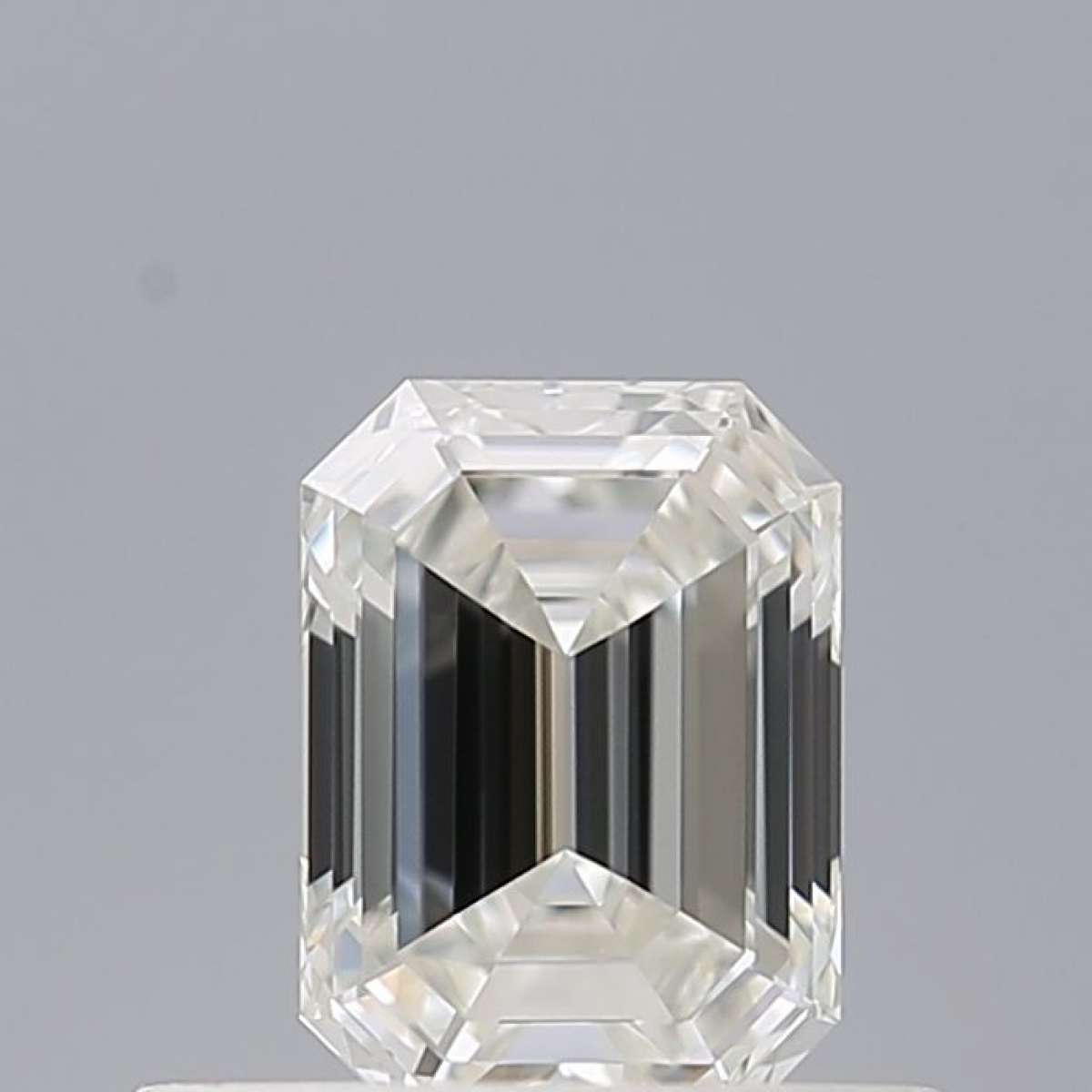 Certified Diamond IGI Carats 0.4 Color G Clarity VVS1  -  EX  EX Fluorescence NON Brown No Milky No EyeClean 100%