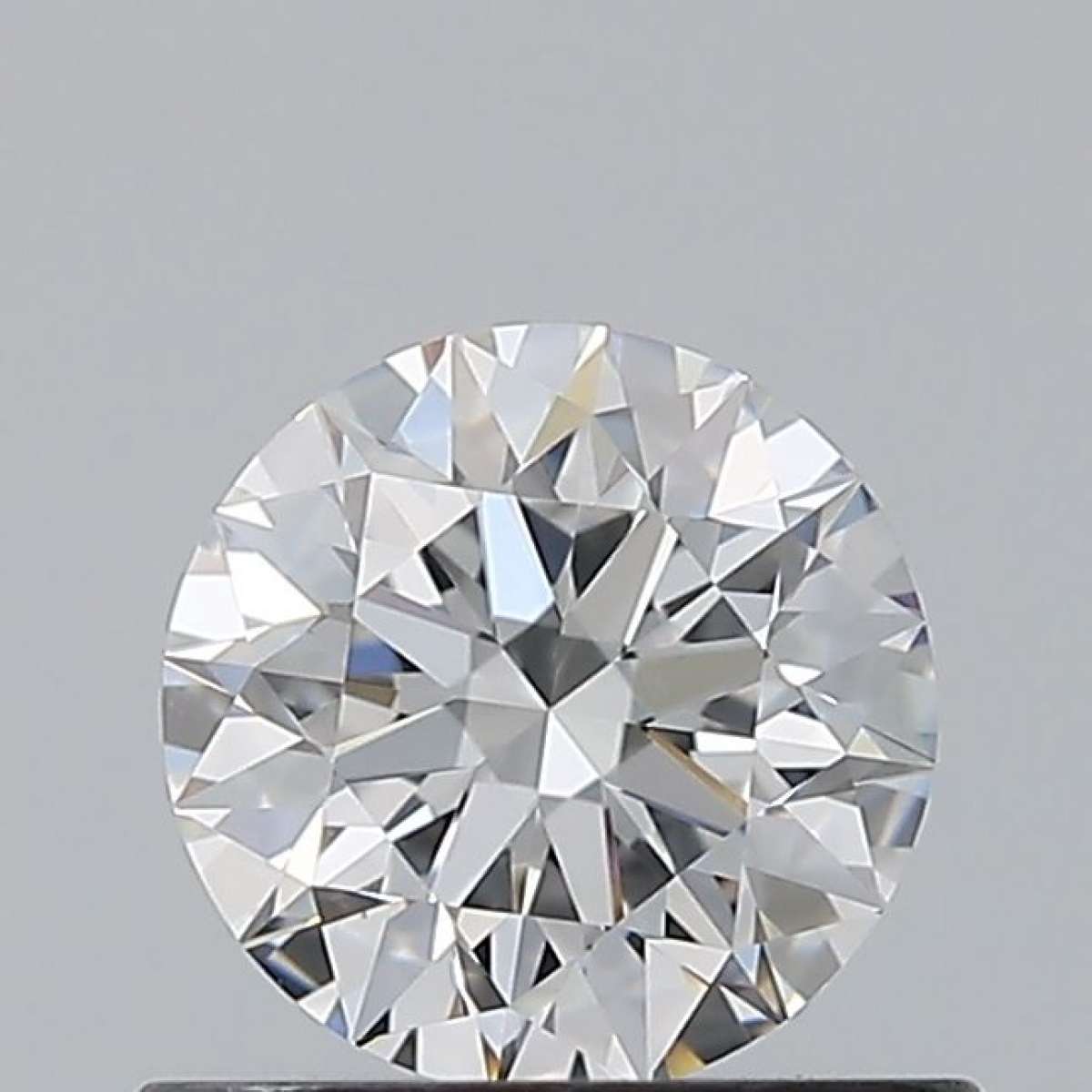 Certified Diamond GIA Carats 0.6 Color E Clarity VS2 EX EX EX Fluorescence NON Brown No Green No Milky No EyeClean 100% Certified Diamond GIA Carats 0.6 Color E Clarity VS2 EX EX EX Fluorescence NON Brown No Green No Milky No EyeClean 100%