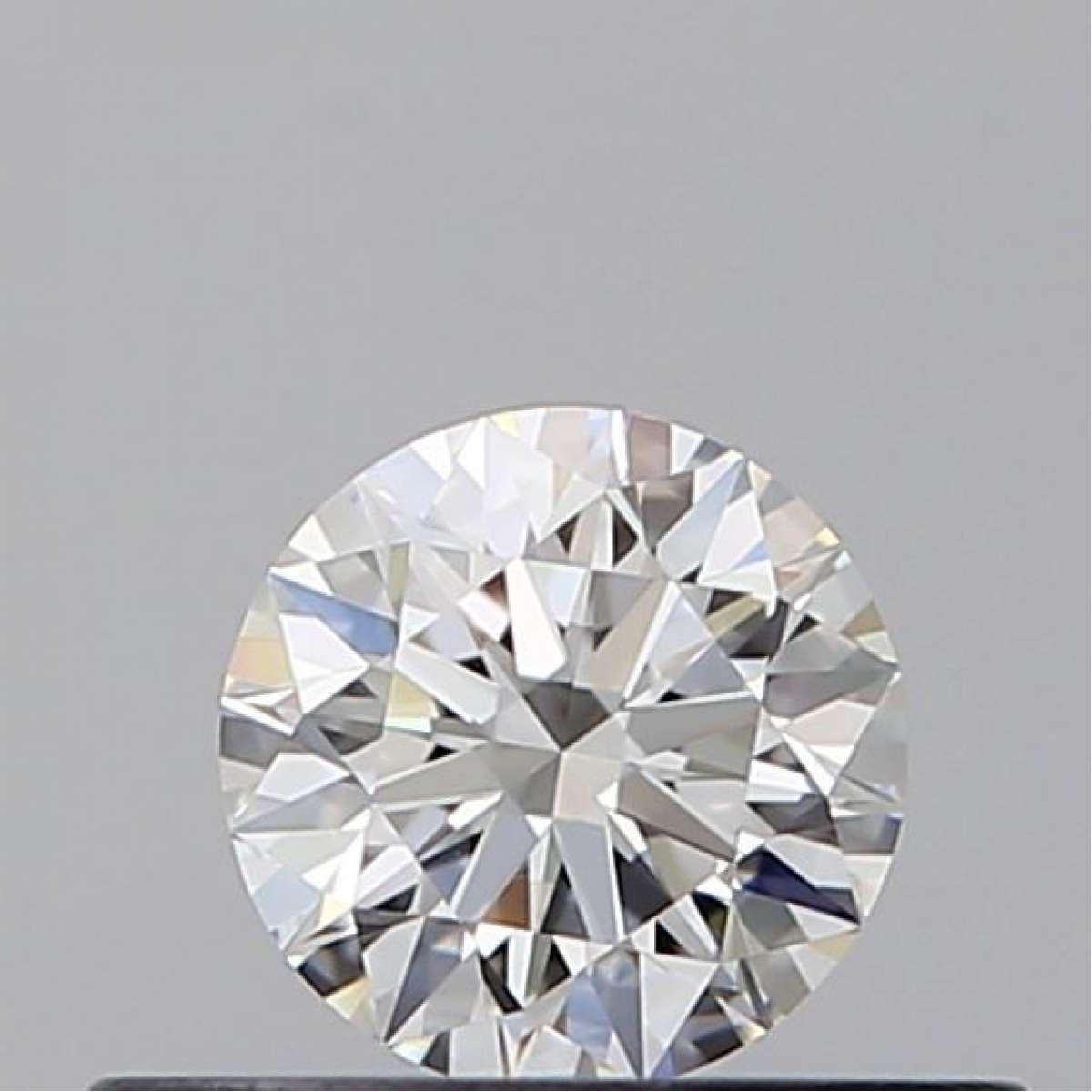 Diamante Certificato GIA Carati 0.3 Colore F Purezza VS2 EX EX EX Fluorescenza NON Brown No Green No Milky No EyeClean 100% Diamante Certificato GIA Carati 0.3 Colore F Purezza VS2 EX EX EX Fluorescenza NON Brown No Green No Milky No EyeClean 100%