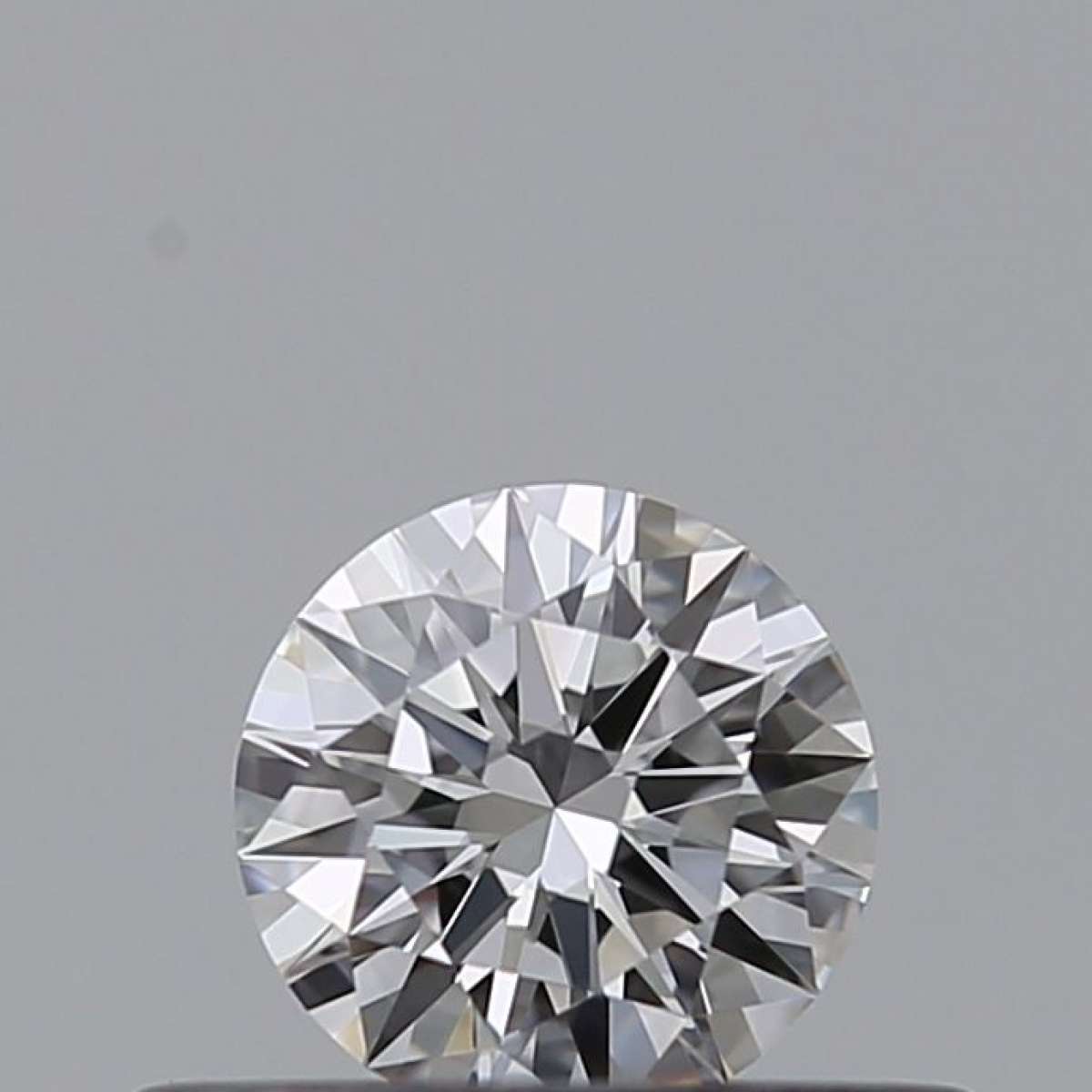 Diamante Certificato GIA Carati 0.28 Colore E Purezza VVS1 EX EX EX Fluorescenza NON Brown No Green No Milky No EyeClean 100% Diamante Certificato GIA Carati 0.28 Colore E Purezza VVS1 EX EX EX Fluorescenza NON Brown No Green No Milky No EyeClean 100%