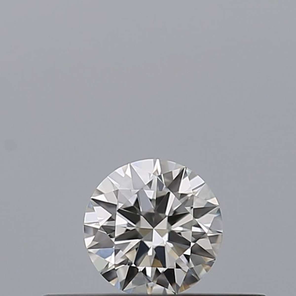 Certified Diamond GIA Carats 0.18 Color G Clarity VVS2  EX  EX  EX Fluorescence NON Brown No Milky No EyeClean 100%