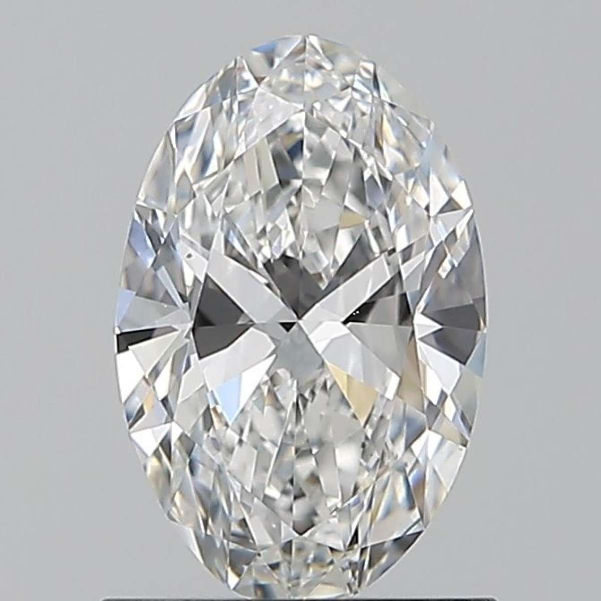 Certified Diamond GIA Carats 0.9 Color E Clarity VS1 - EX VG Fluorescence MED Brown No Green No Milky No EyeClean 100% Certified Diamond GIA Carats 0.9 Color E Clarity VS1 - EX VG Fluorescence MED Brown No Green No Milky No EyeClean 100%