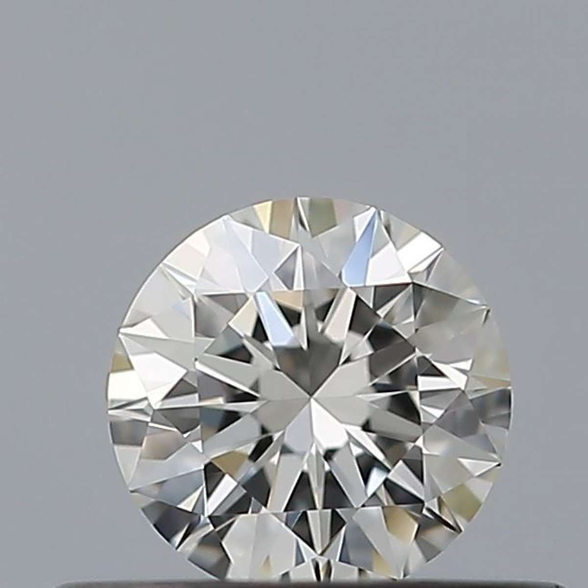 Certified Diamond GIA Carats 0.3 Color G Clarity VVS1  EX  EX  EX Fluorescence NON Brown No Milky No EyeClean 100%