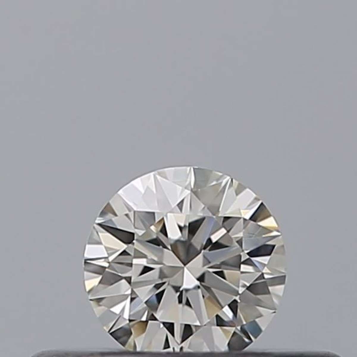 Certified Diamond GIA Carats 0.18 Color G Clarity VS1  EX  EX  EX Fluorescence NON Brown No Milky No EyeClean 100%