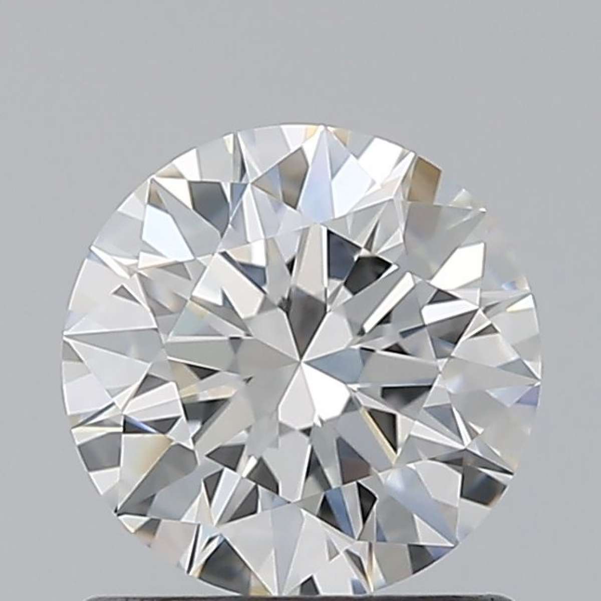 Certified Diamond GIA Carats 0.82 Color F Clarity VVS2 EX EX EX Fluorescence NON Brown No Green No Milky No EyeClean 100% Certified Diamond GIA Carats 0.82 Color F Clarity VVS2 EX EX EX Fluorescence NON Brown No Green No Milky No EyeClean 100%