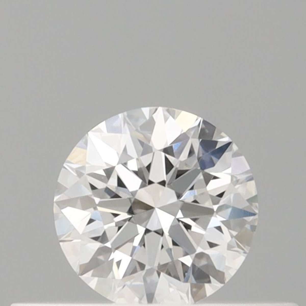 Diamante Certificato GIA Carati 0.28 Colore D Purezza VS2 EX EX EX Fluorescenza NON Brown No Green No Milky No EyeClean 100% Diamante Certificato GIA Carati 0.28 Colore D Purezza VS2 EX EX EX Fluorescenza NON Brown No Green No Milky No EyeClean 100%