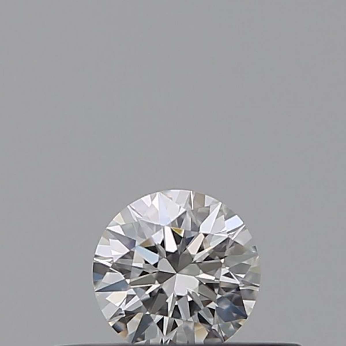Certified Diamond IGI Carats 0.18 Color E Clarity IF  EX  EX  EX Fluorescence FNT Brown No Green No Milky No EyeClean 100%