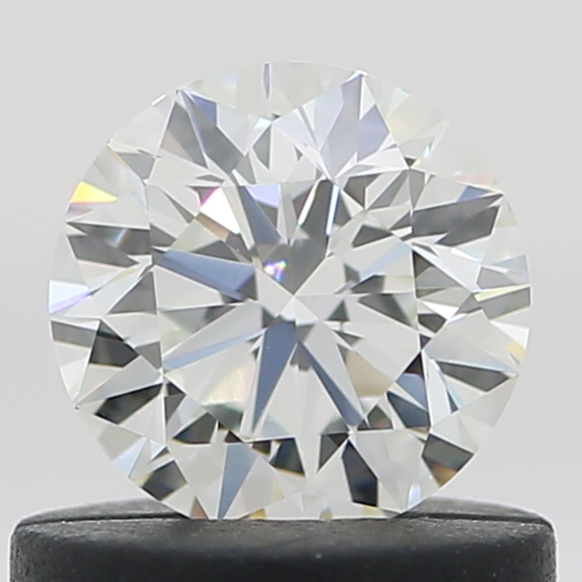 Certified Diamond GIA Carats 0.55 Color H Clarity VVS2 EX EX EX Fluorescence NON Brown No Green No Milky No EyeClean 100% Certified Diamond GIA Carats 0.55 Color H Clarity VVS2 EX EX EX Fluorescence NON Brown No Green No Milky No EyeClean 100%